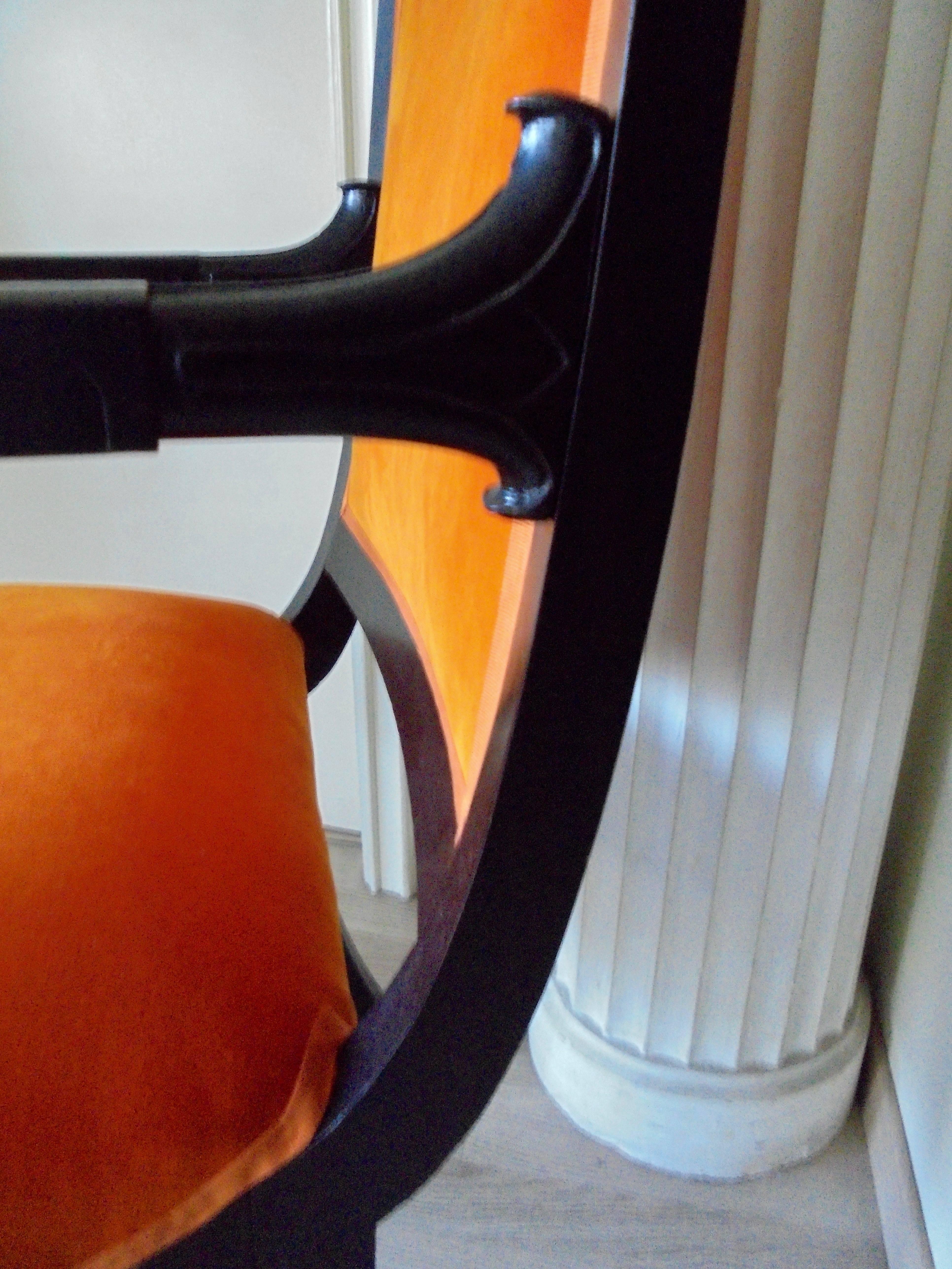 Elegant Black Lacquer and Orange Velvet Klismos Armchair For Sale 1