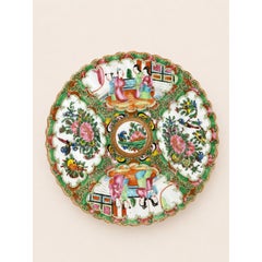 Set of Four Scalloped Rim Rose Medallion Plates, 19th Century