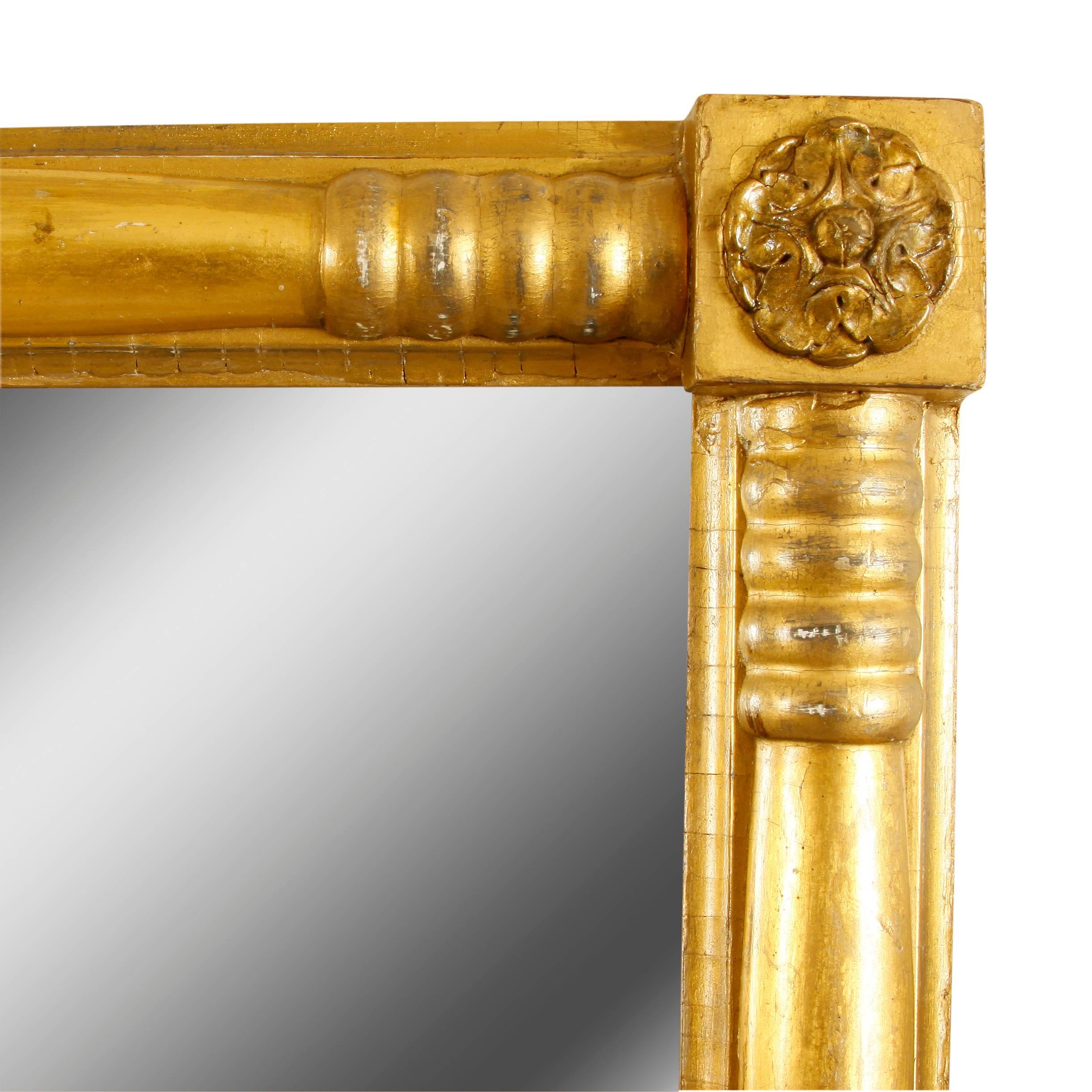 American Federal Style Gilt Carved Mirror