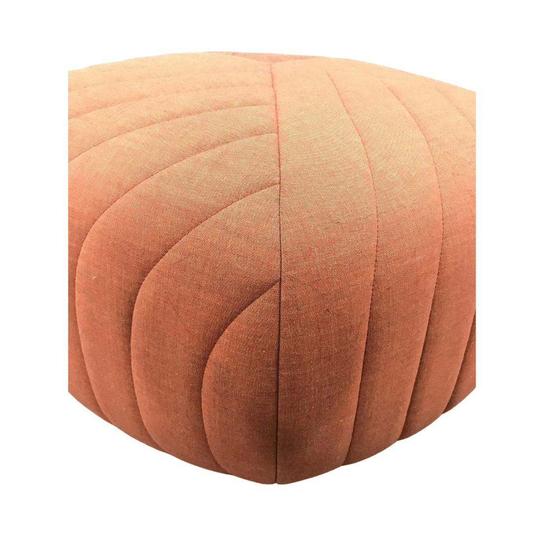 Karl Springer Style Souffle Pouf Ottoman in Original Coral Fabric In Good Condition For Sale In Locust Valley, NY