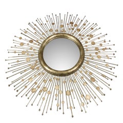 Miroir biseauté à motif « Sunburst » en feuille d'argent et métal, rehaussé de motifs circulaires en capiz