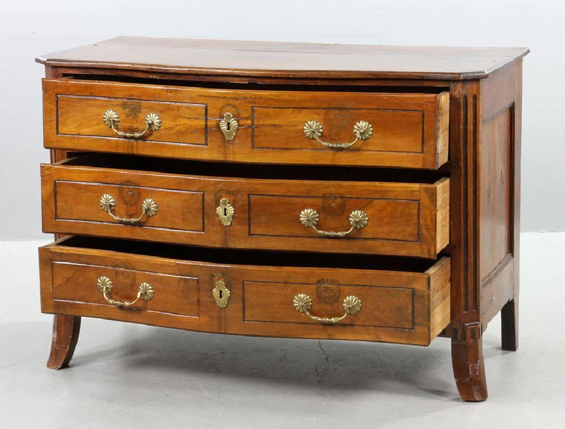18th Century Northern Italian carved three-drawer commode. Serpentine front.