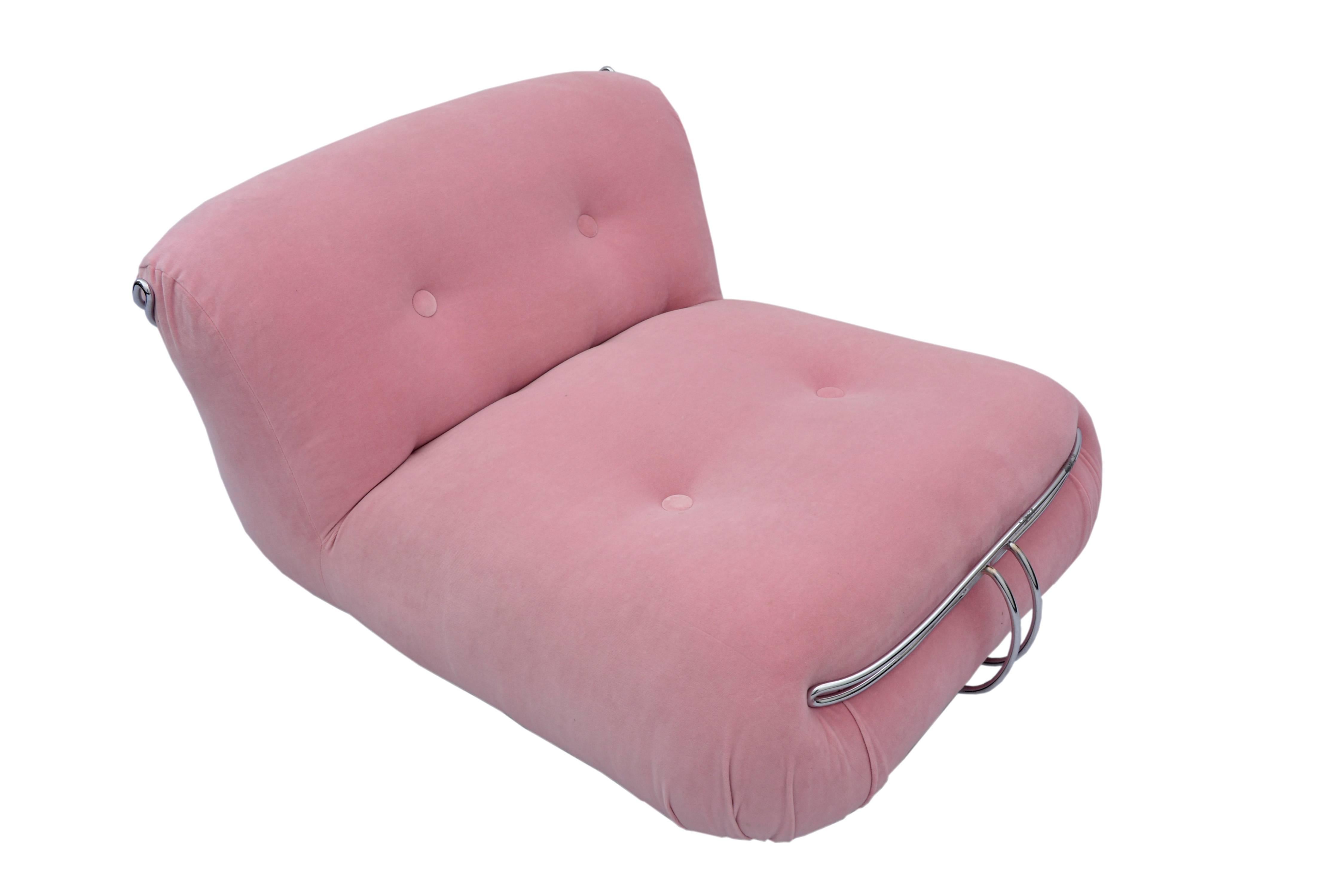 Beautiful and very comfortable upholstered in pink velvet Soriana pair of chairs designed by Tobia Scarpa for Cassina.