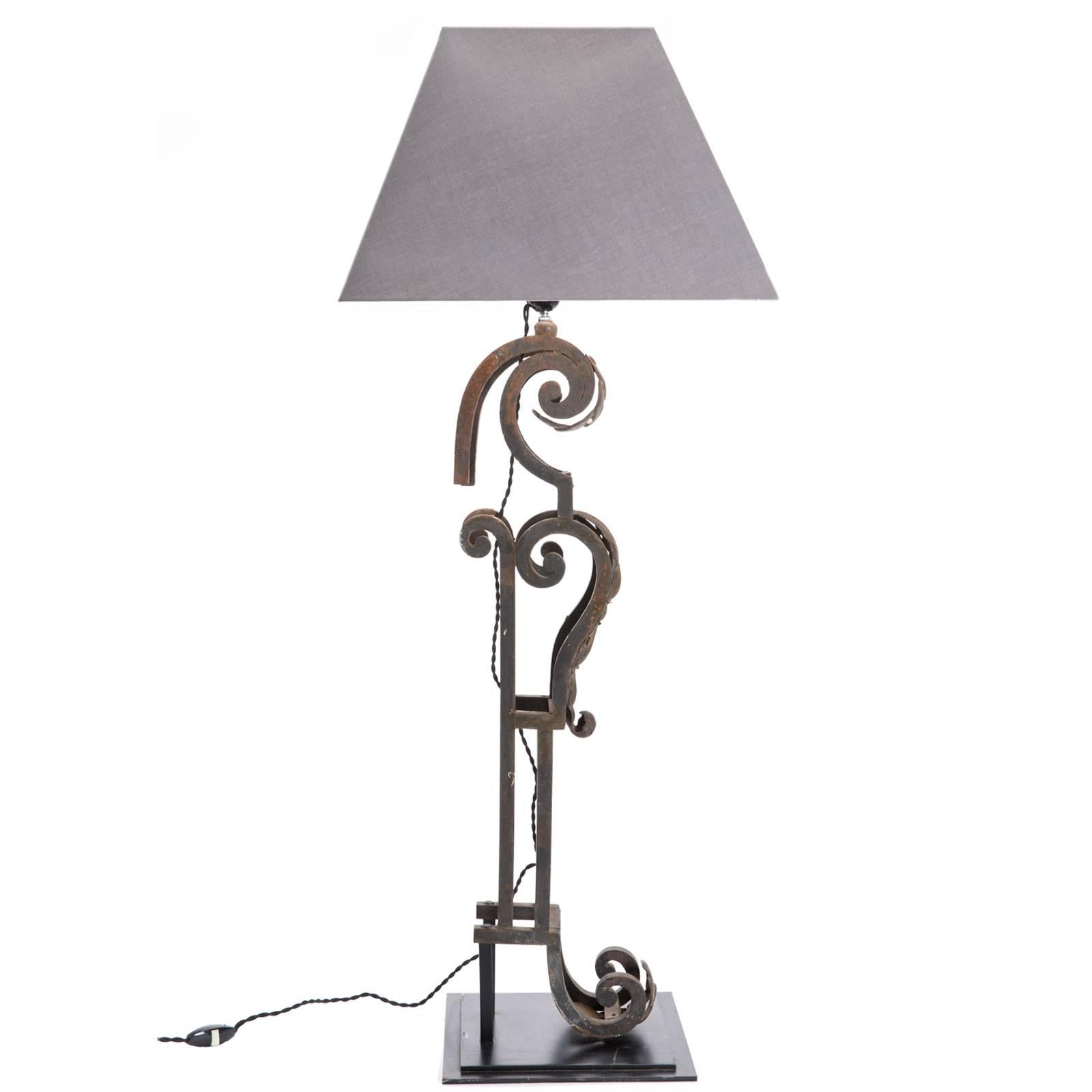 French 19th Century Baluster Lamp For Sale