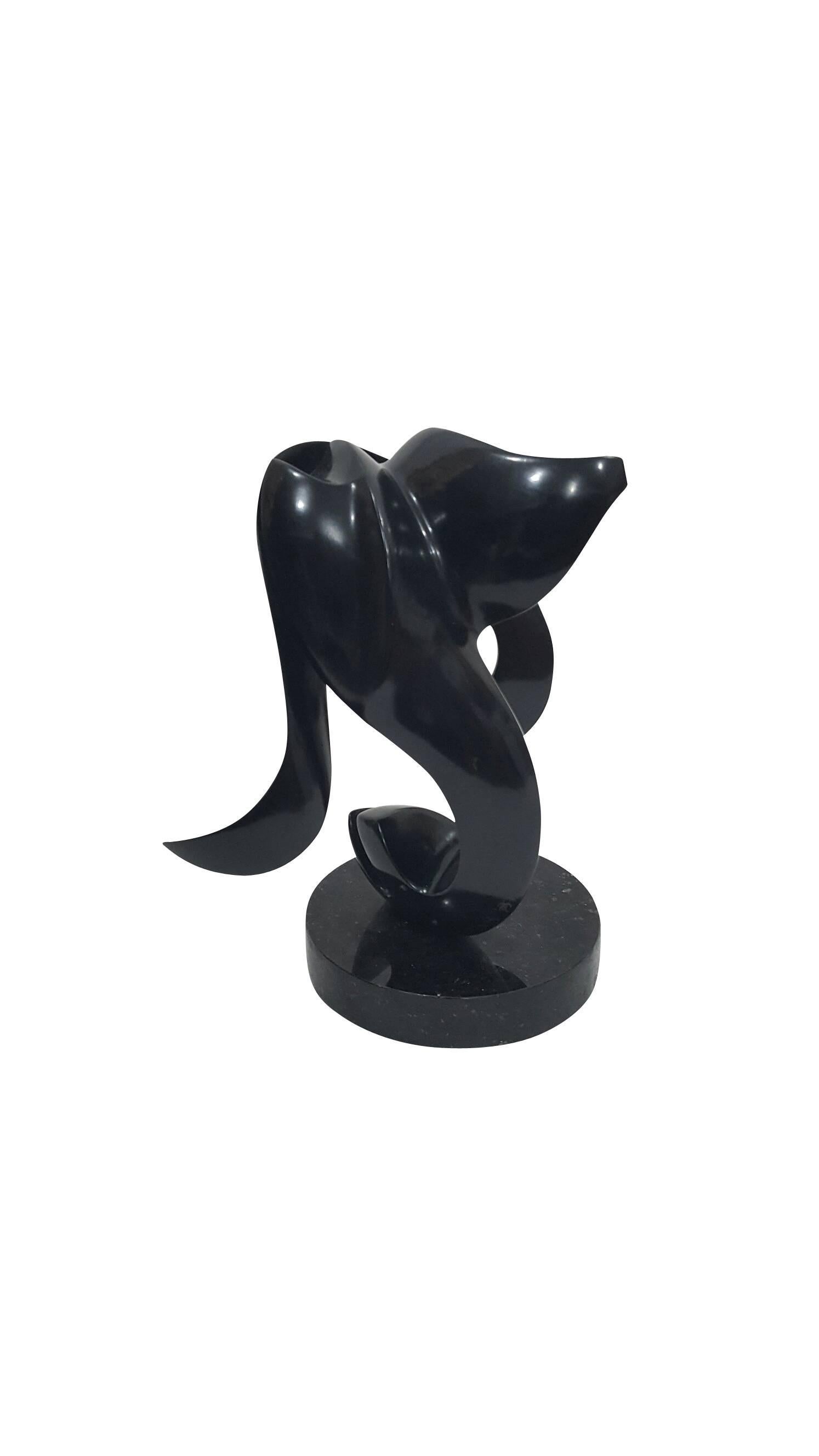 Amour by Alexander Krivosheiw, Sculpture in Black Bronze For Sale 1