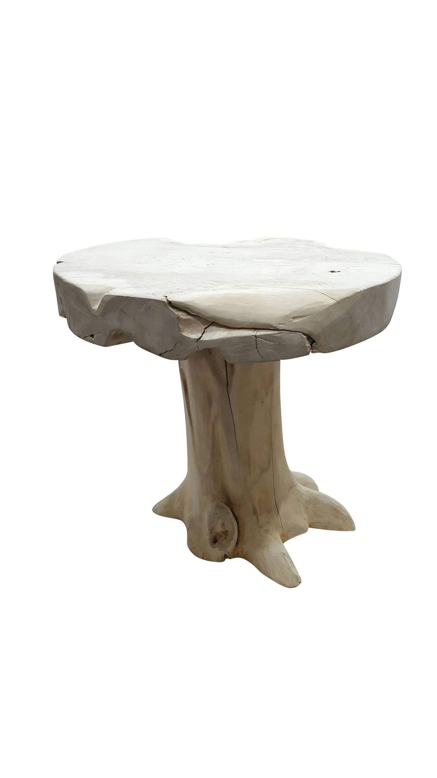 Beautiful teak bleached round table
One of the kind.