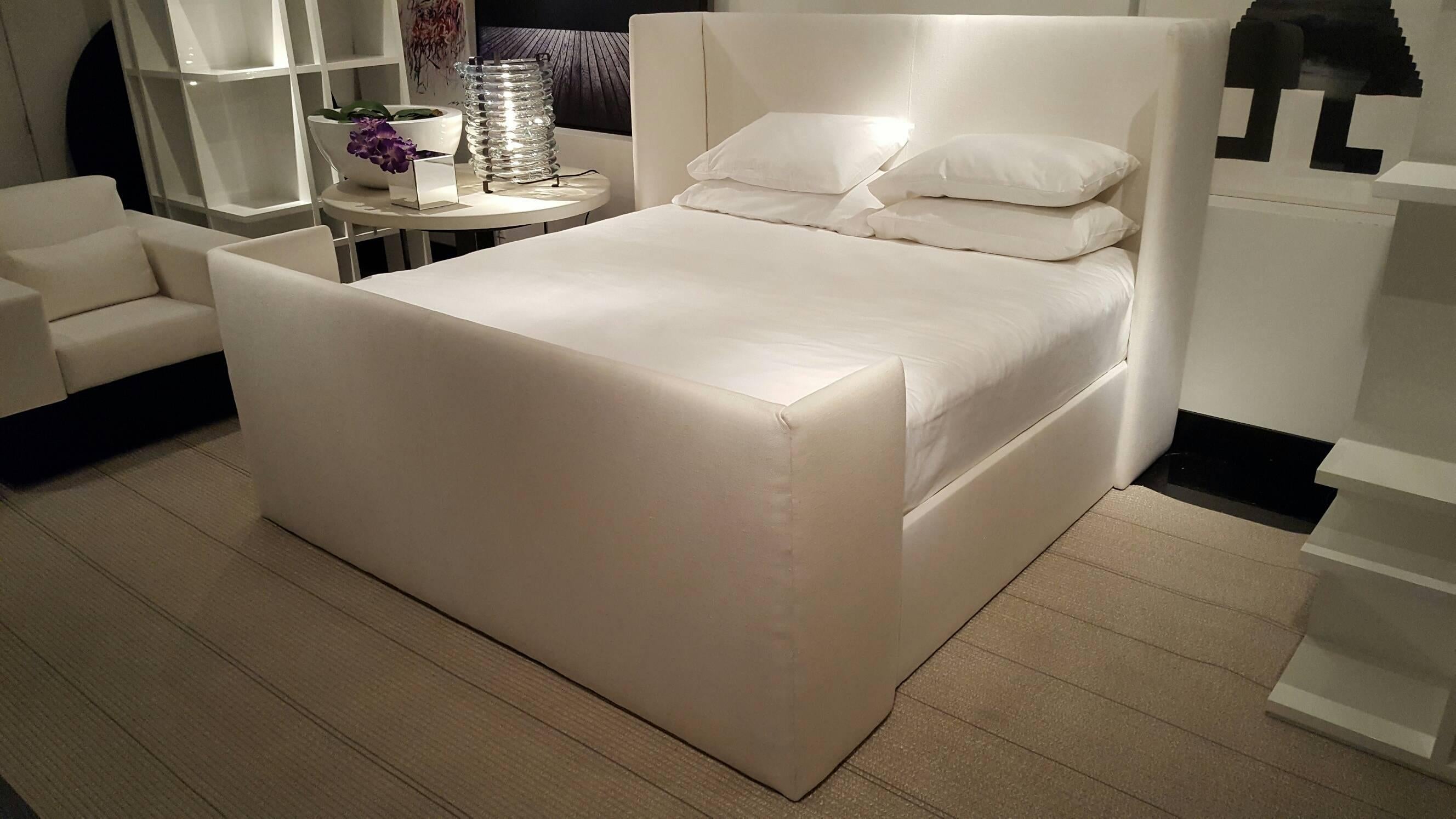 Beautiful Claridge upholstered king size bed By Michael Dawkins
in optic white.