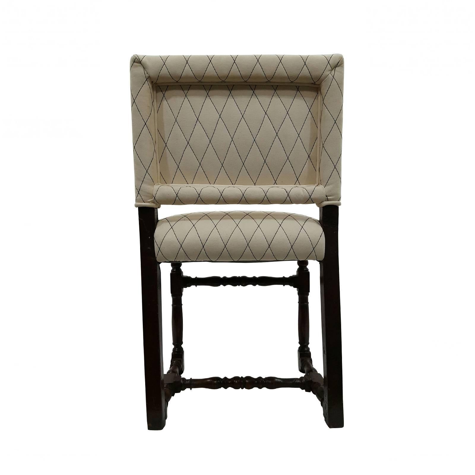 19th Century Jacobian Style Dining Chair, Set In Excellent Condition For Sale In New York, NY