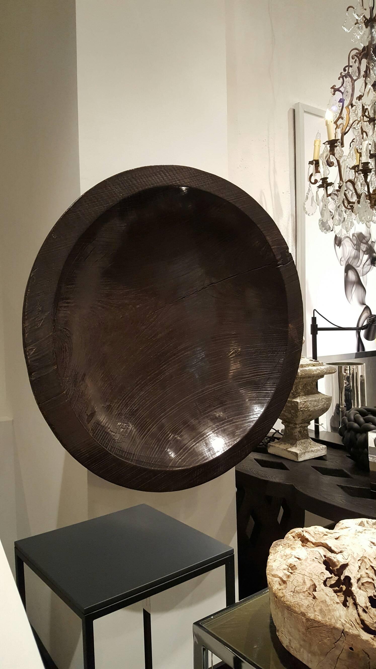 Mid-Century Modern Black Plate with Hanger For Sale
