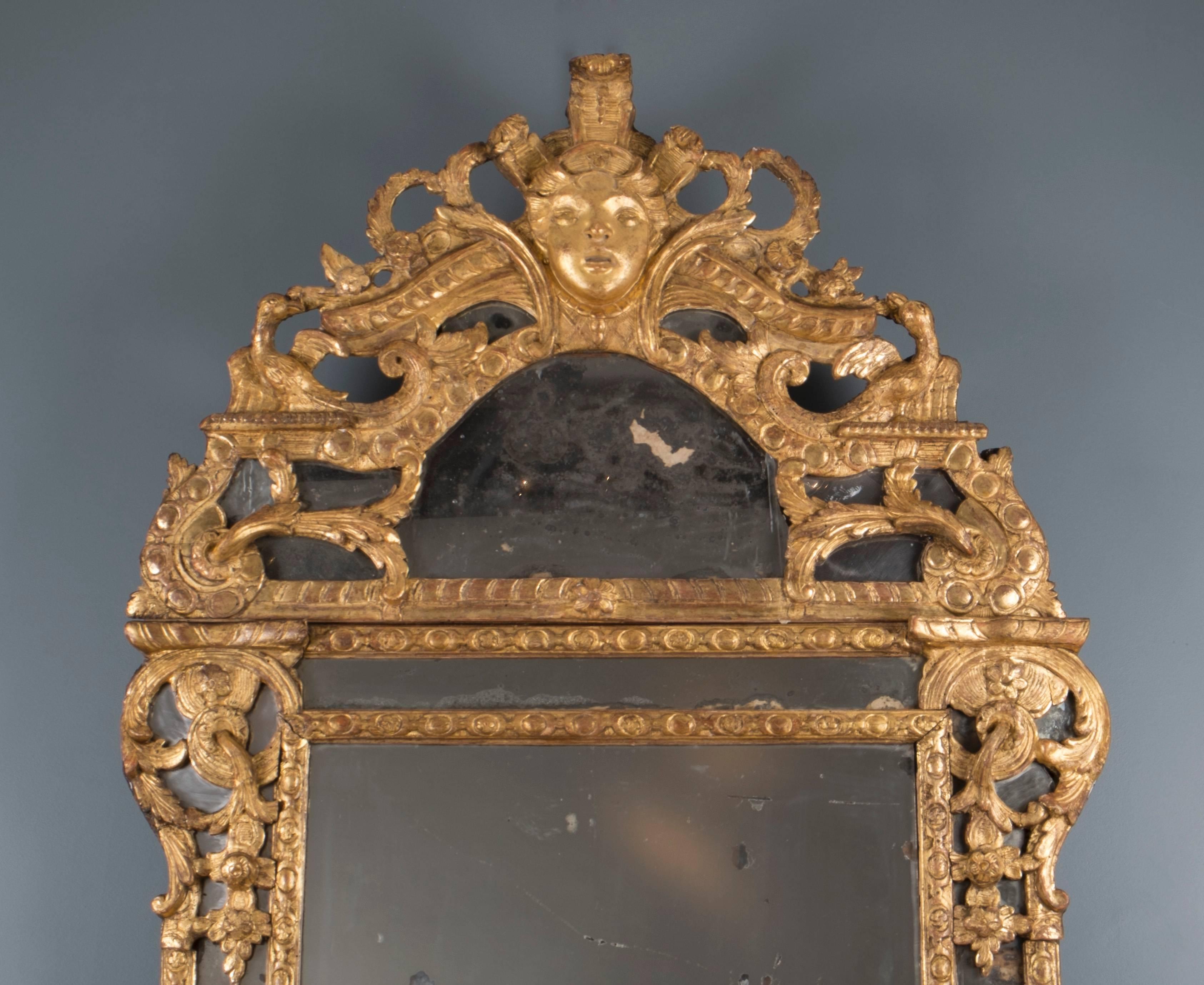 French Regency Giltwood Mirror In Excellent Condition In Paris, FR