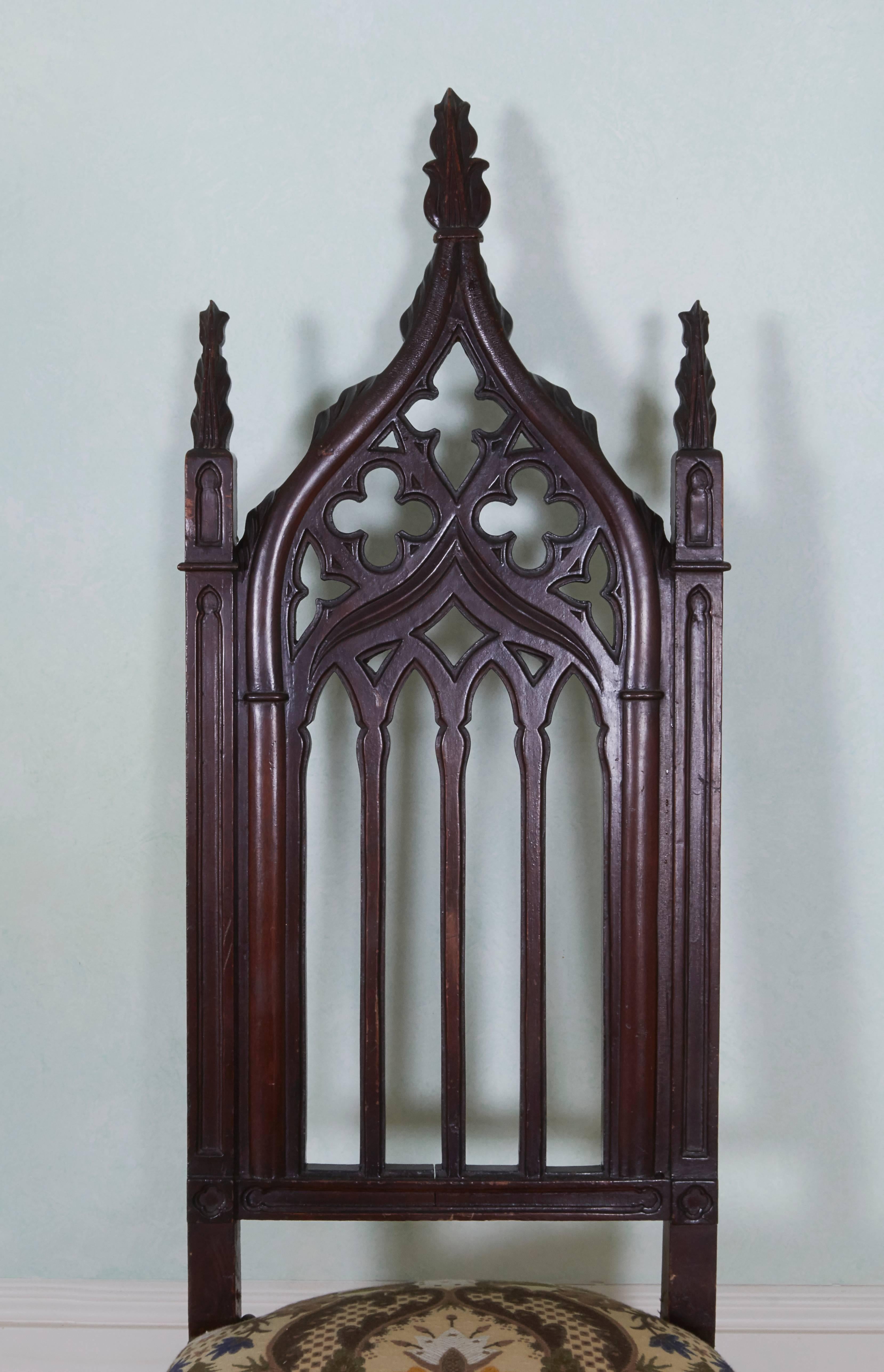 Mid-19th Century 19th Century American Gothic Revival Mahogany Side Chair