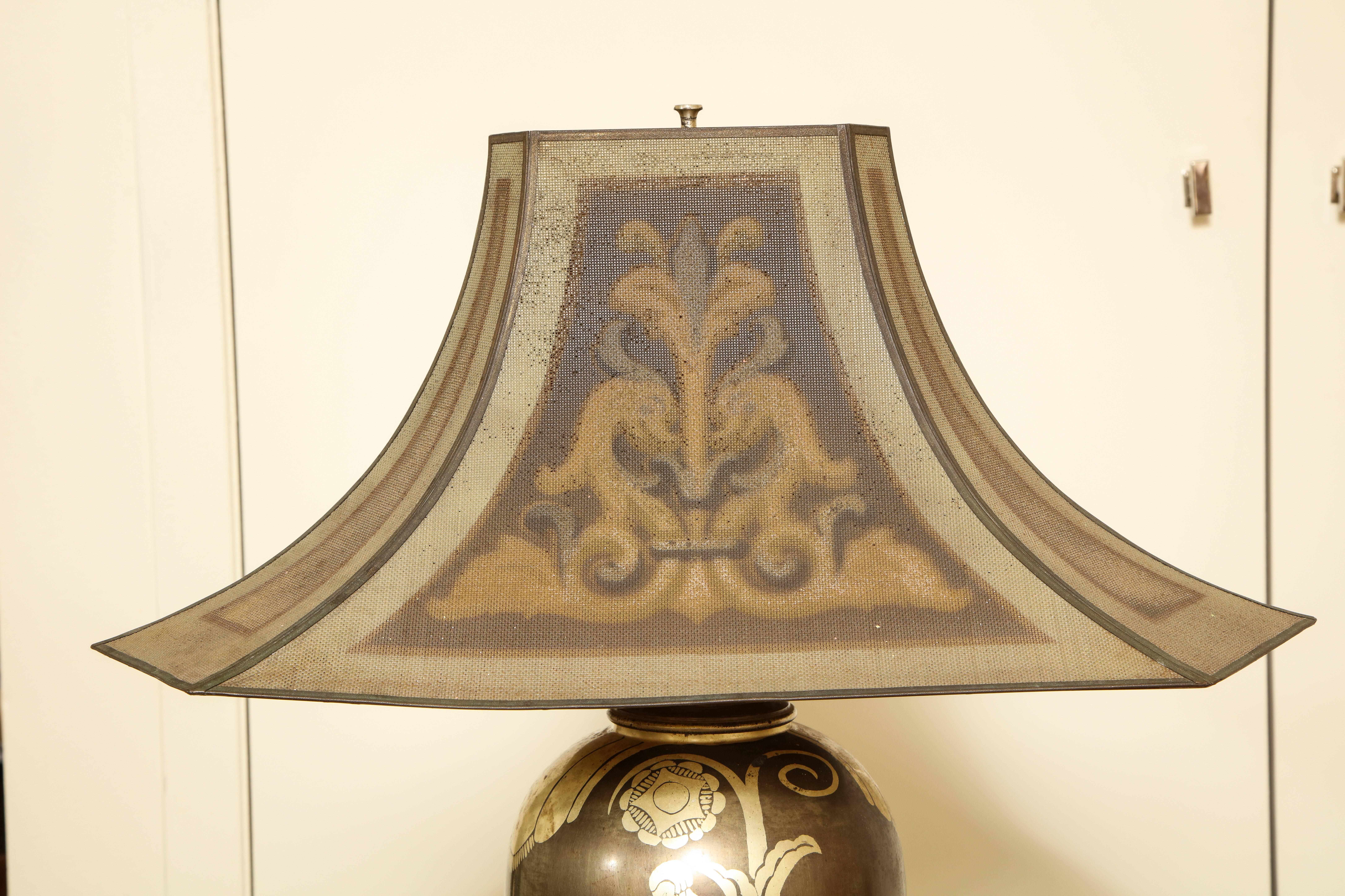 French Art Deco Dinanderie Table Lamp In Good Condition In New York, NY
