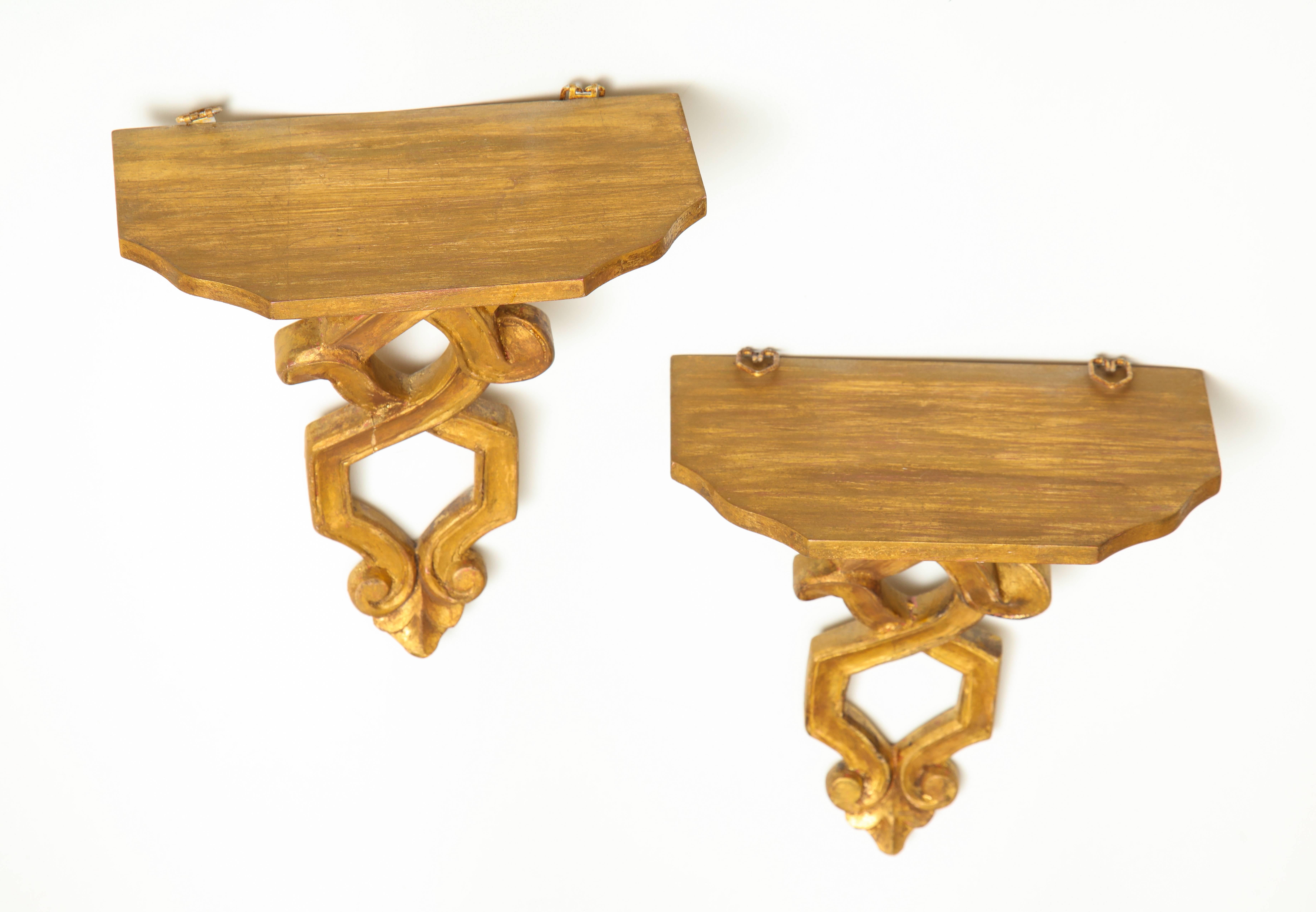 Contemporary Pair of Neoclassical Style Giltwood Wall Brackets