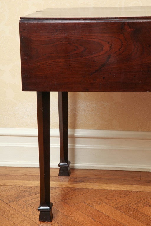 Scottish George III Laburnum Pembroke Table In Excellent Condition In New York, NY