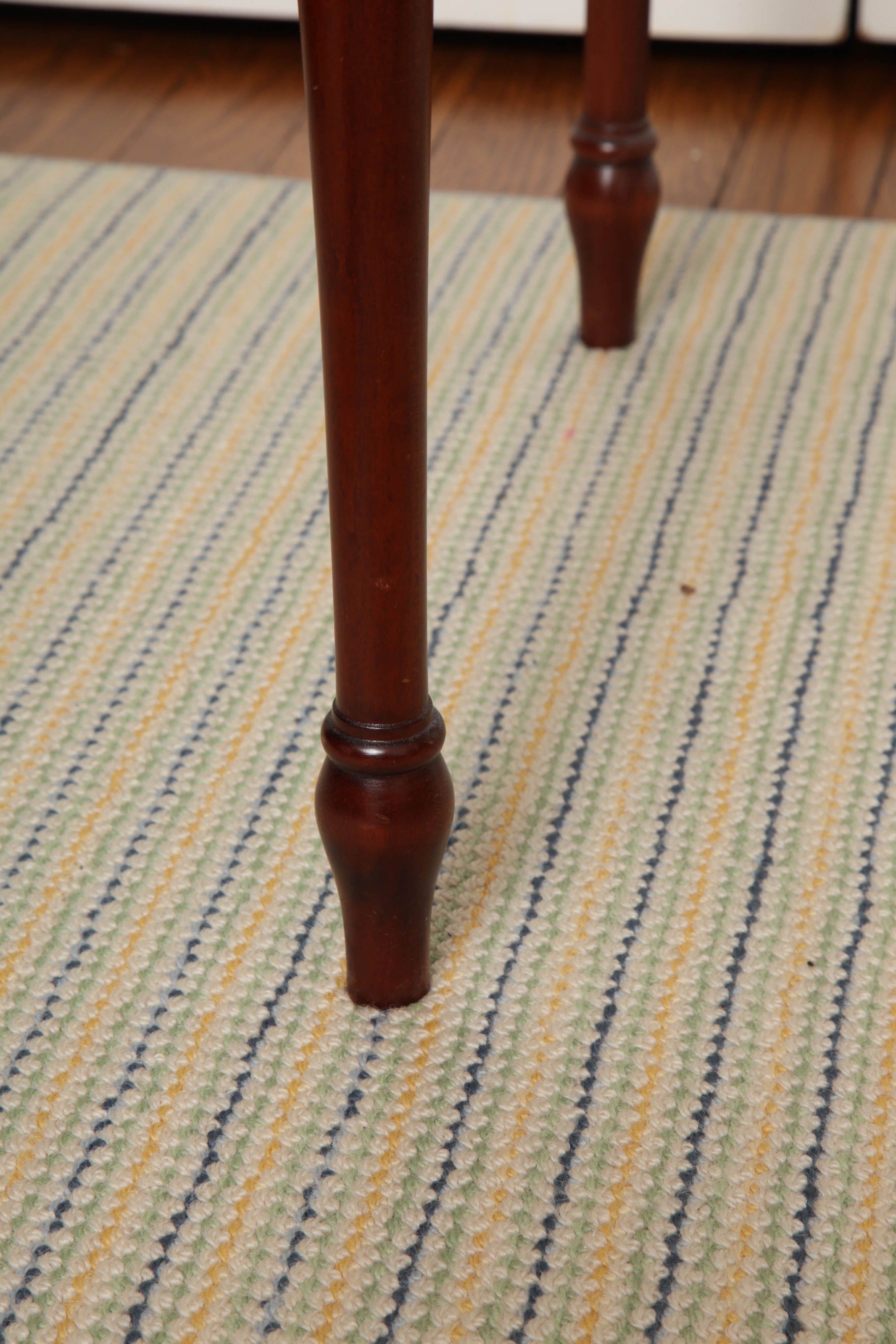 Sheraton Style Cherry Side Tables In Excellent Condition In New York, NY