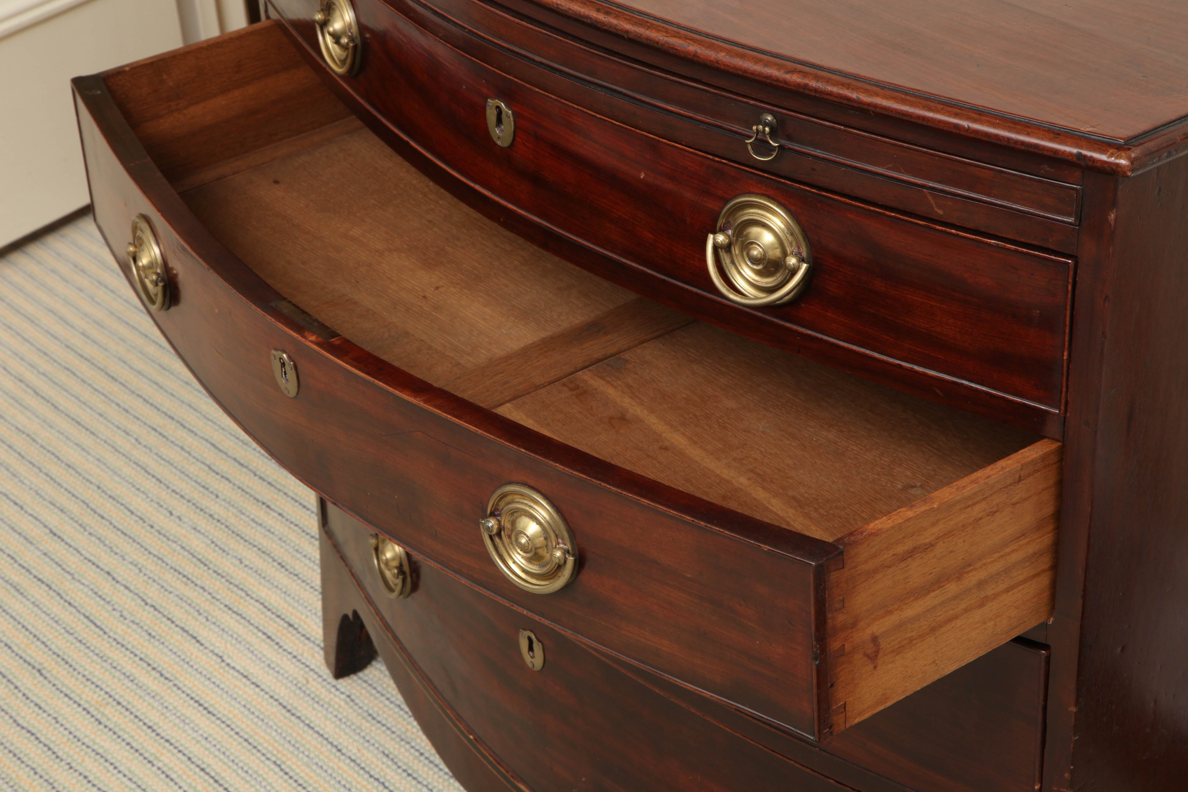 Early 19th Century New England Federal Mahogany Bow Front Chest of Drawers