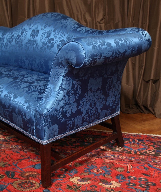 English 19th Century Chippendale Style Camelback Mahogany Sofa