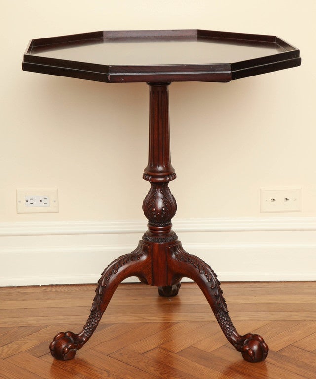 Chippendale Style Mahogany Tripod Table In Excellent Condition In New York, NY