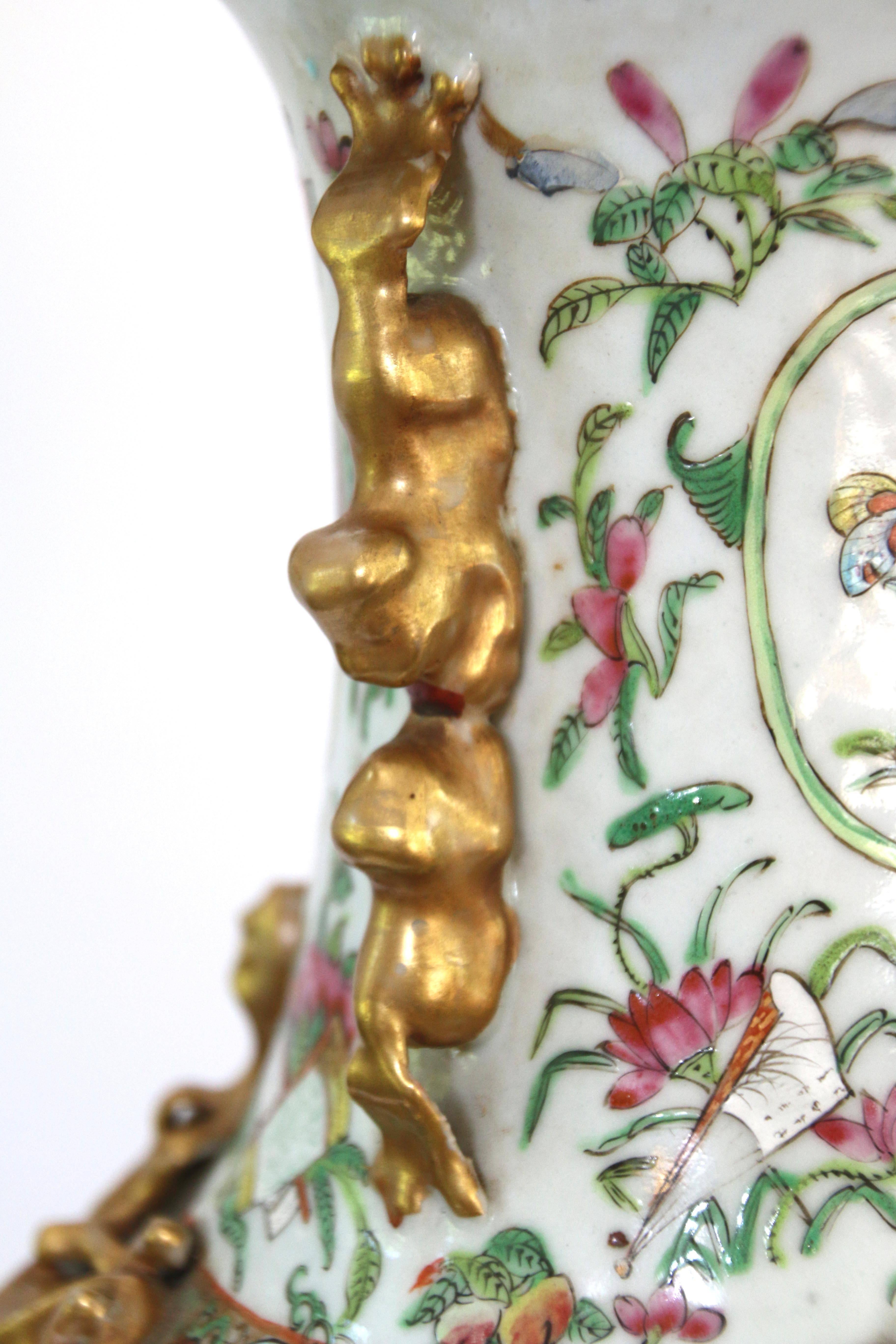 Late 19th Century Large Pair of 19th Century, Rose Mandarin Chinese Export Vases