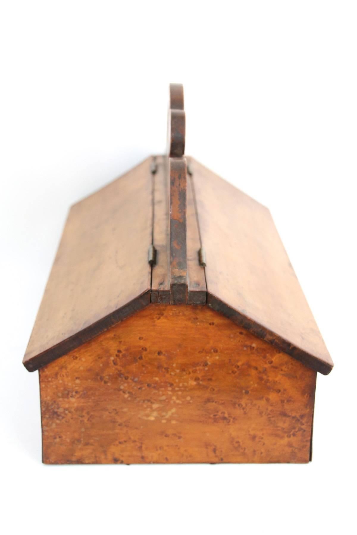 19th Century Pennsylvania Bird's-Eye Maple Veneer Utensil Box For Sale 1
