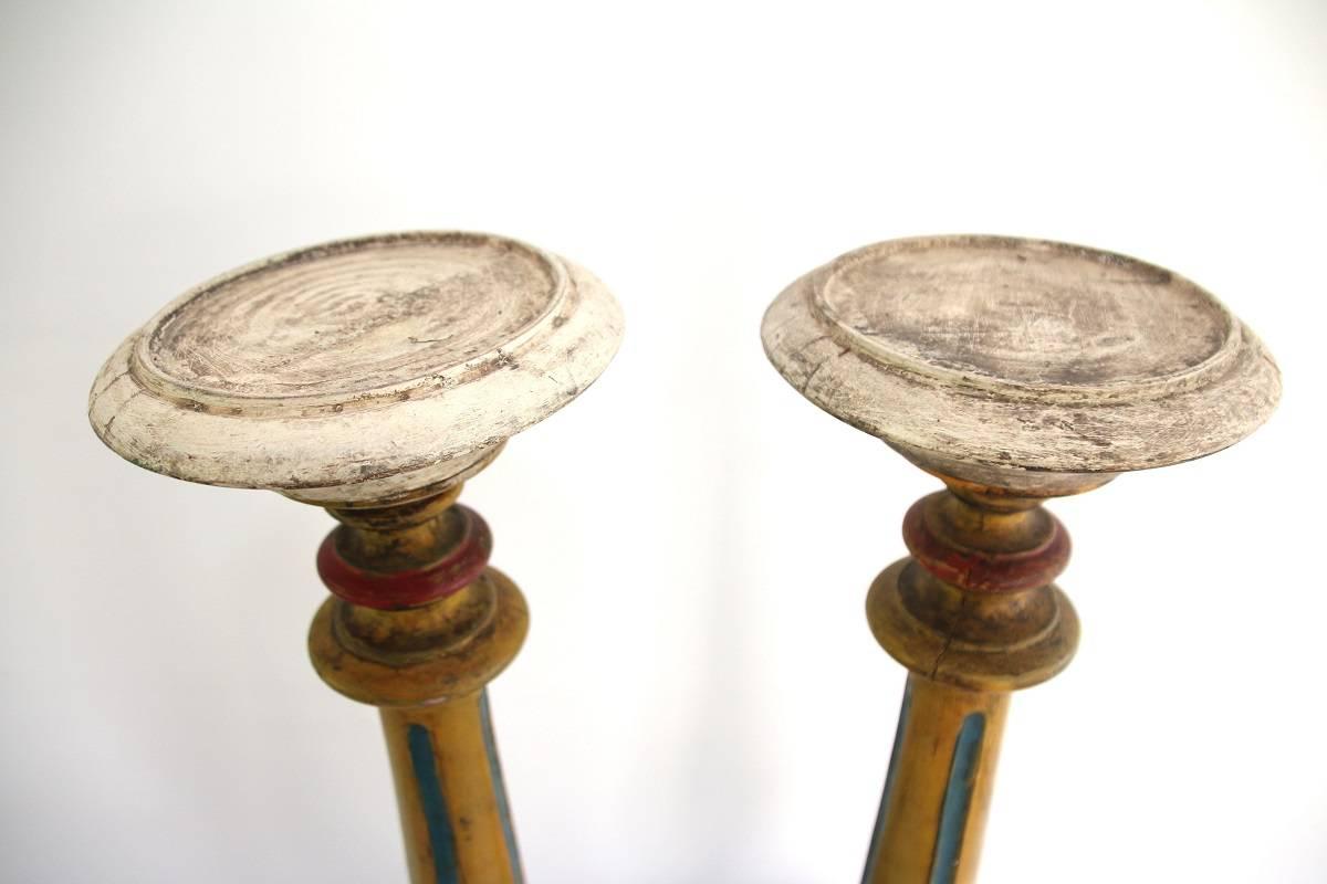 Pair of 19th Century American Polychrome Paint Decorated Candle Pillars For Sale 2