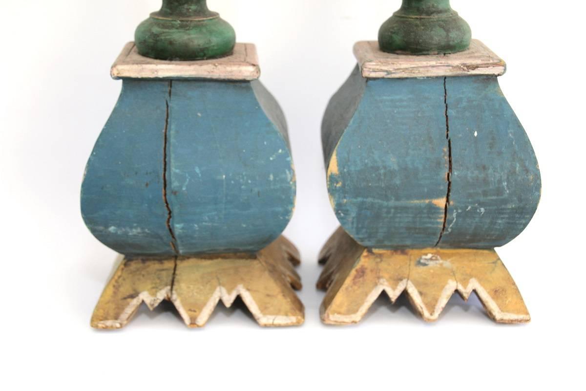 Pair of 19th Century American Polychrome Paint Decorated Candle Pillars For Sale 6