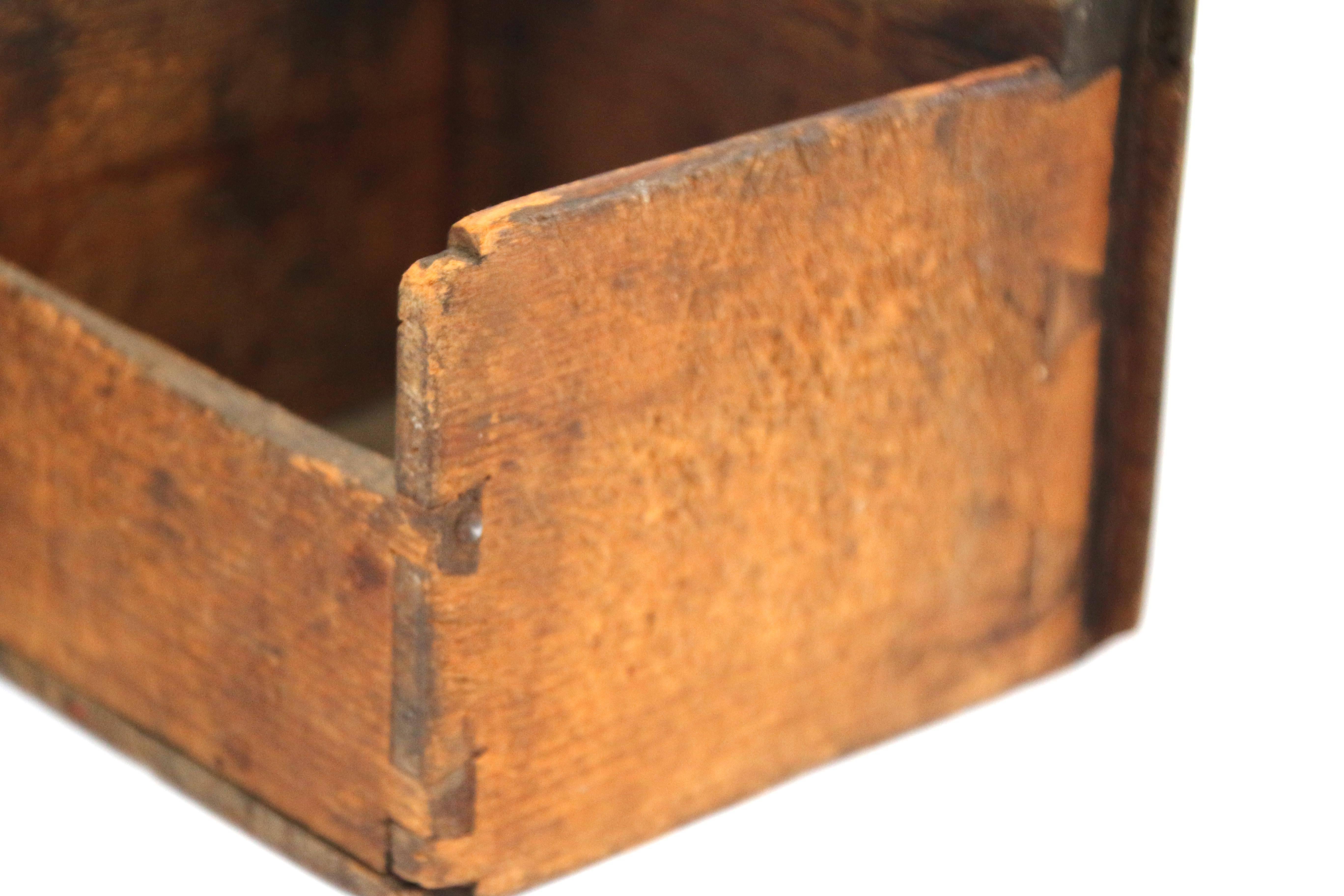 Late 18th Century New England Maple Pipe Box For Sale 4