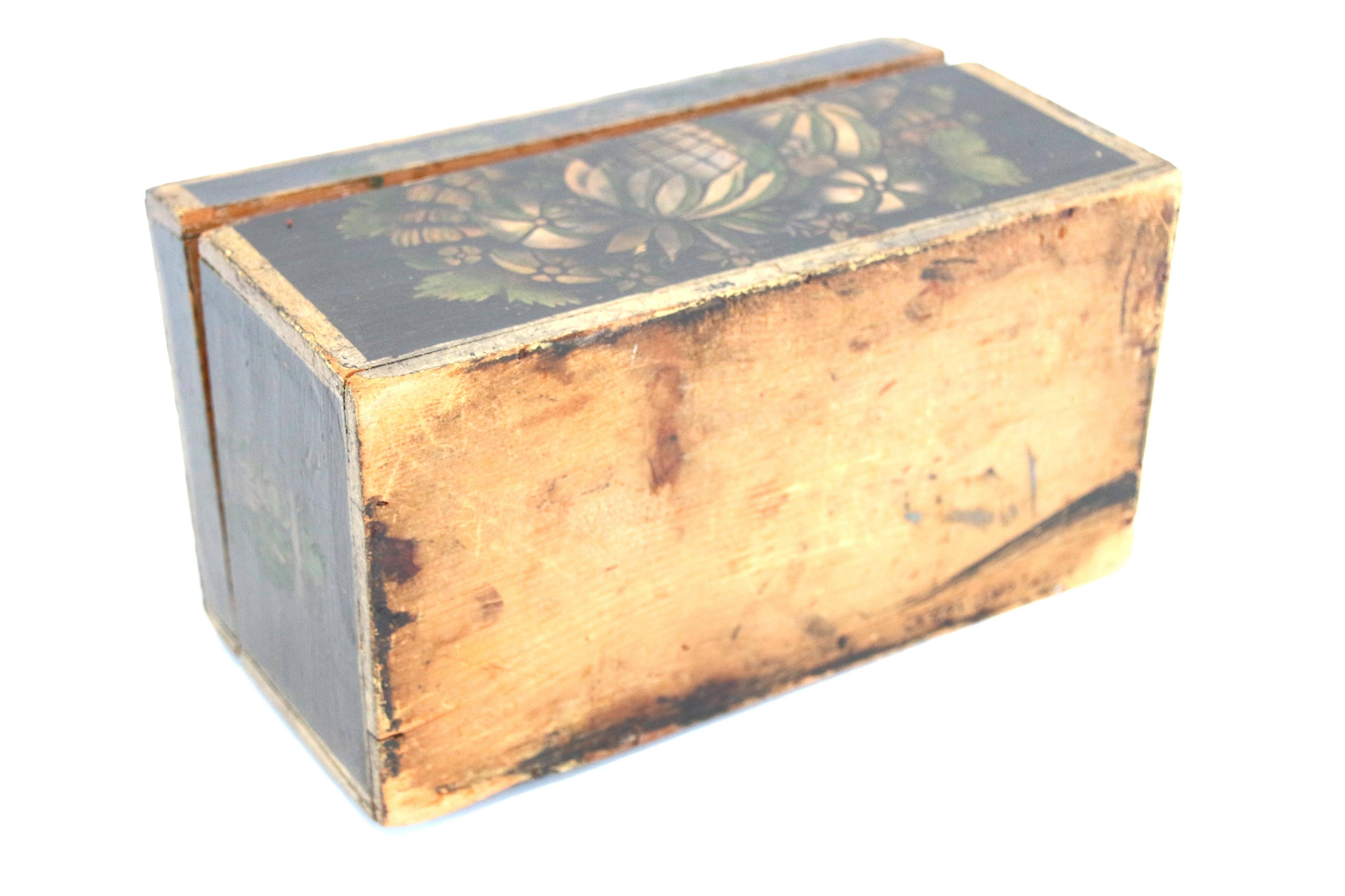 American 19th Century New England Stencilled Dresser Box For Sale
