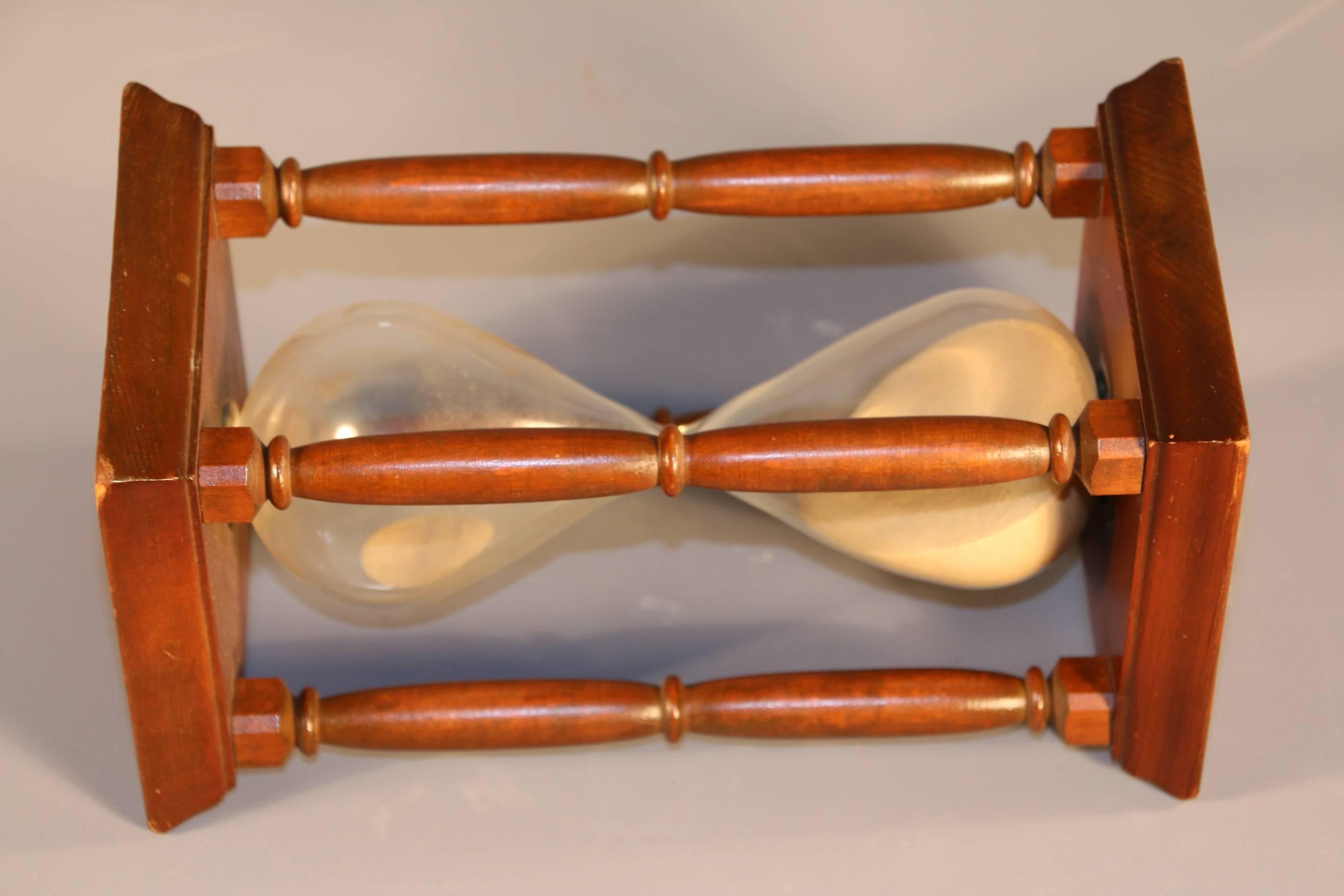 Late 19th Century Sand-Filled Hourglass For Sale 2