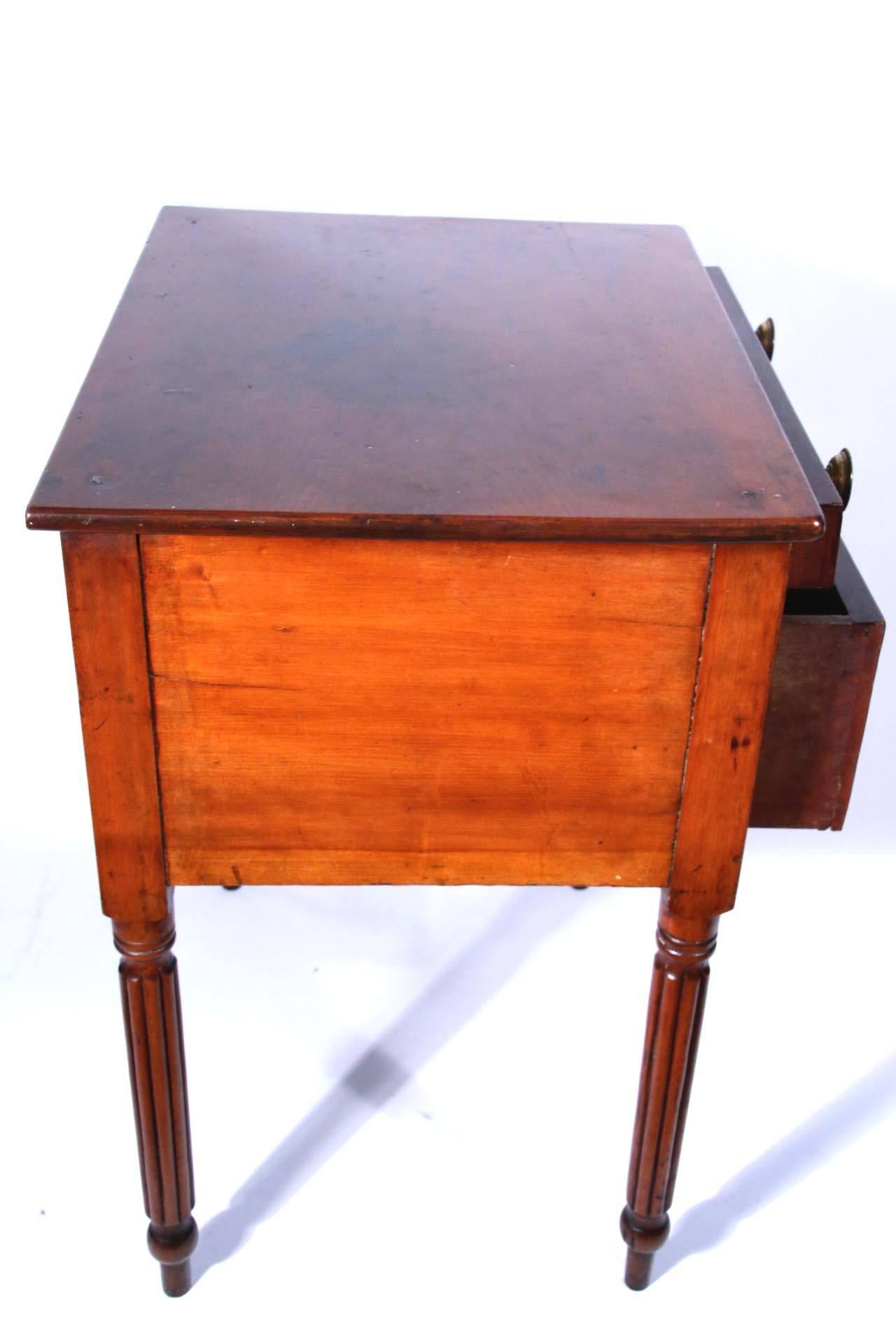 19th Century New England Sheraton Mahogany and Cherry Two-Drawer Stand For Sale 1
