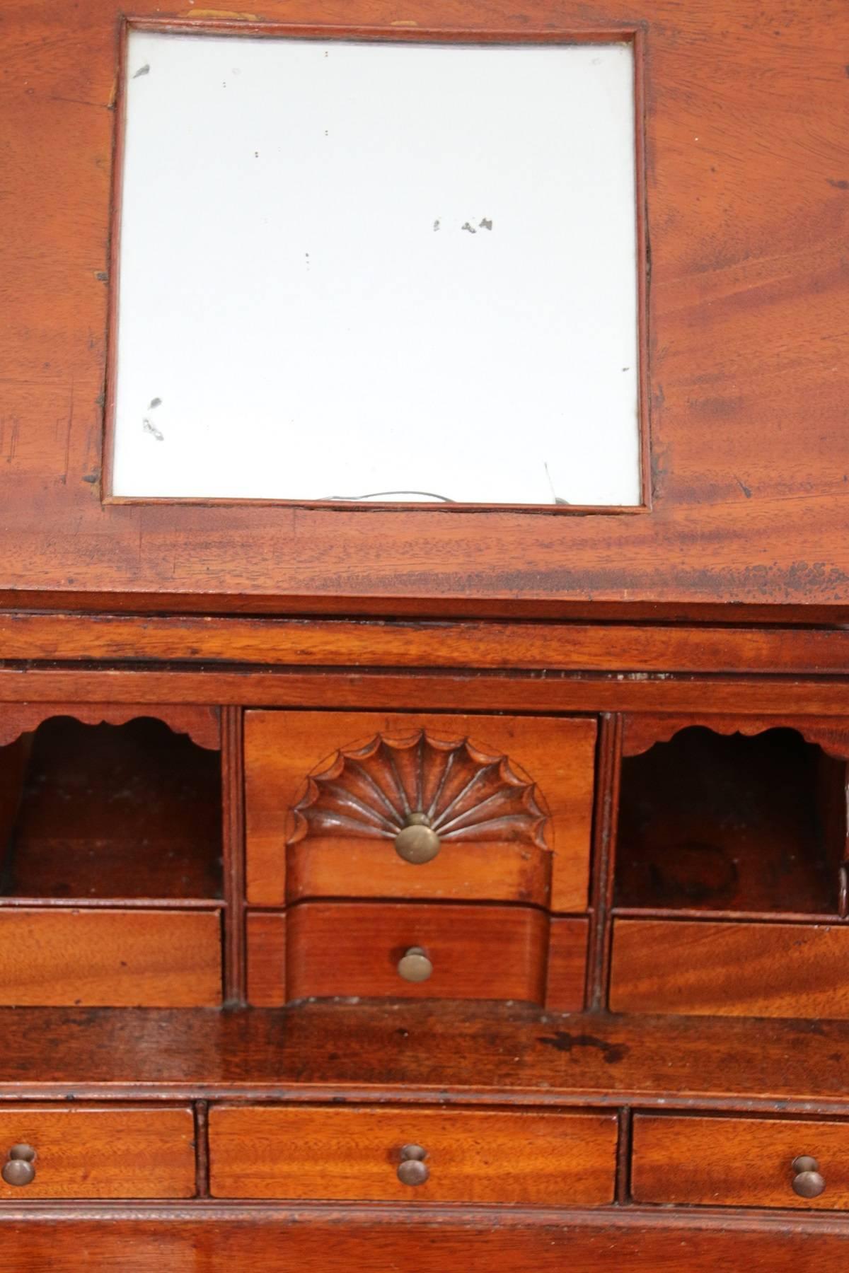 Late 18th Century Rare Form Rhode Island Chippendale Mahogany Desk For Sale