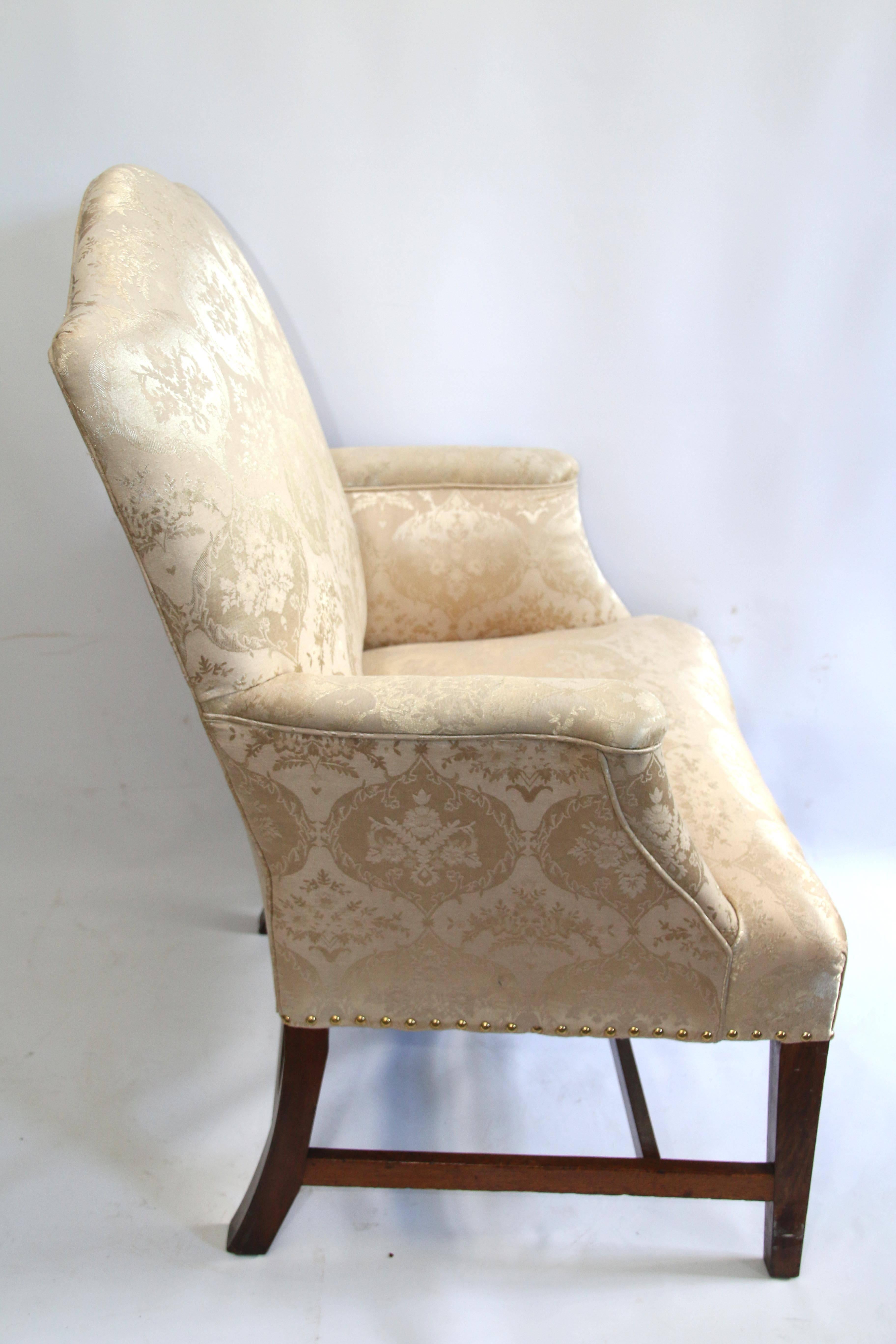 Late 18th Century Eastern MA Hepplewhite Carved Mahogany Library Chair, circa 1790 For Sale