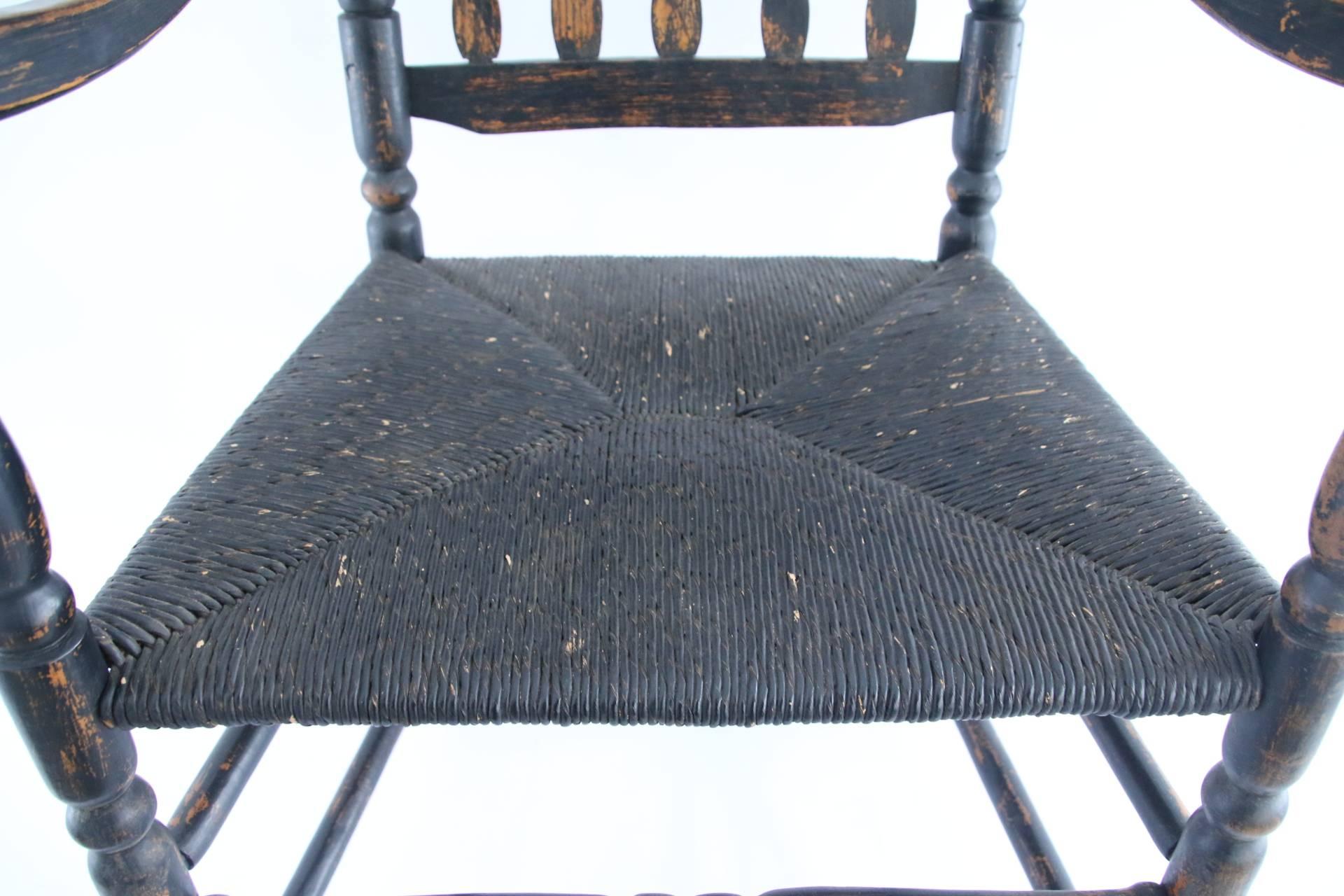 18th Century New England Banister-Back Armchair For Sale 3