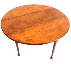 18th Century, New England Queen Anne Tiger Maple Drop-Leaf Table