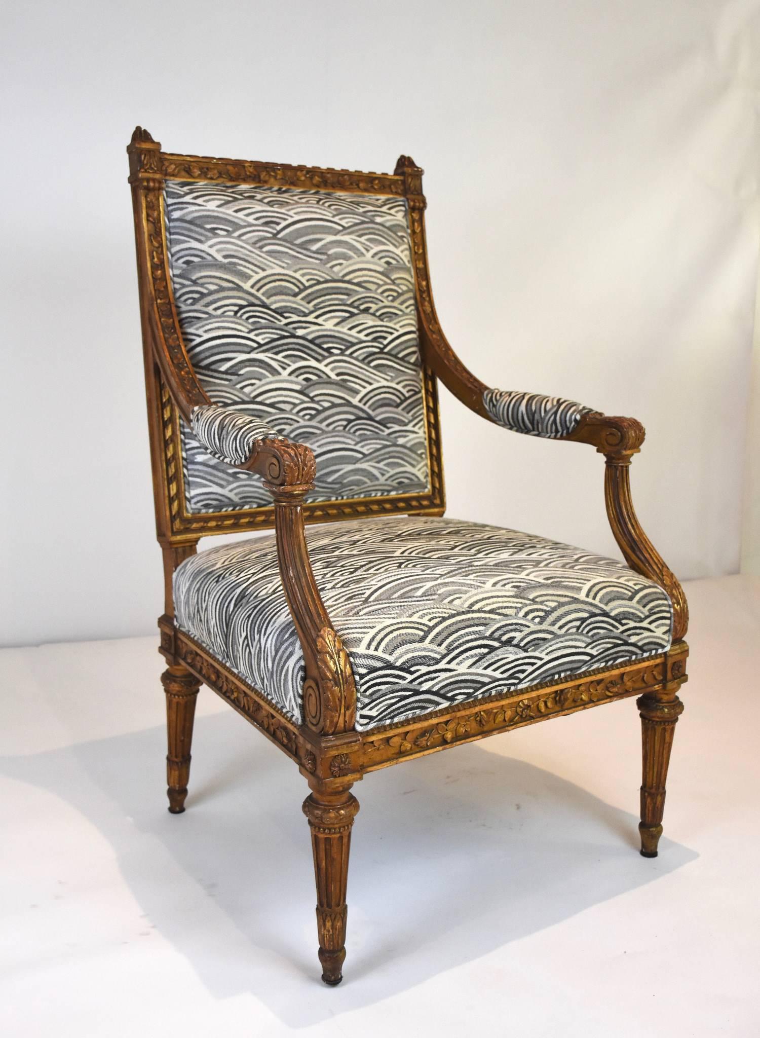 19th Century French Louis XVI Style Gilt Wood Fauteuil In Excellent Condition In Houston, TX
