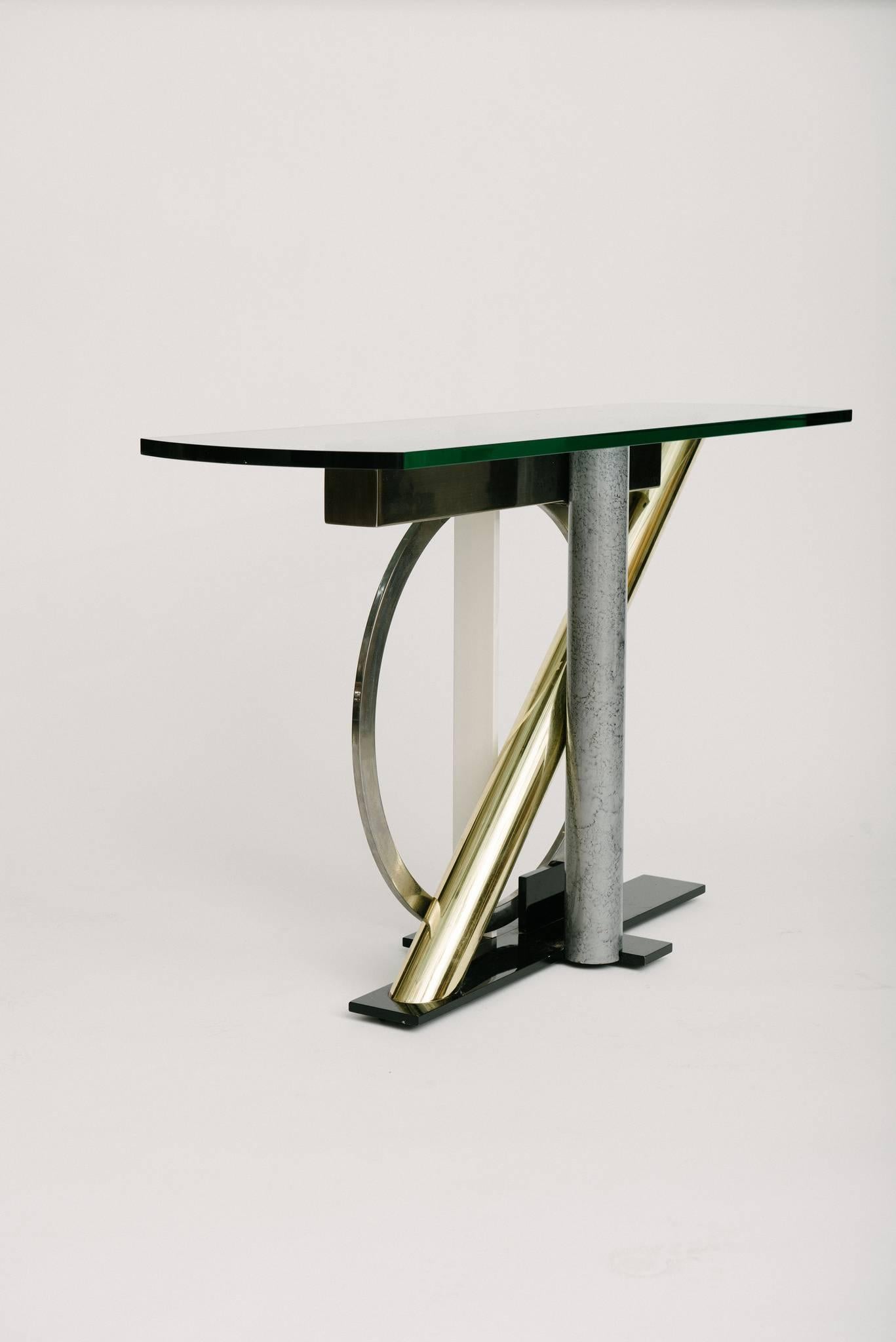 Vintage Geometric Console Table by Kaizo Oto In Good Condition For Sale In Houston, TX