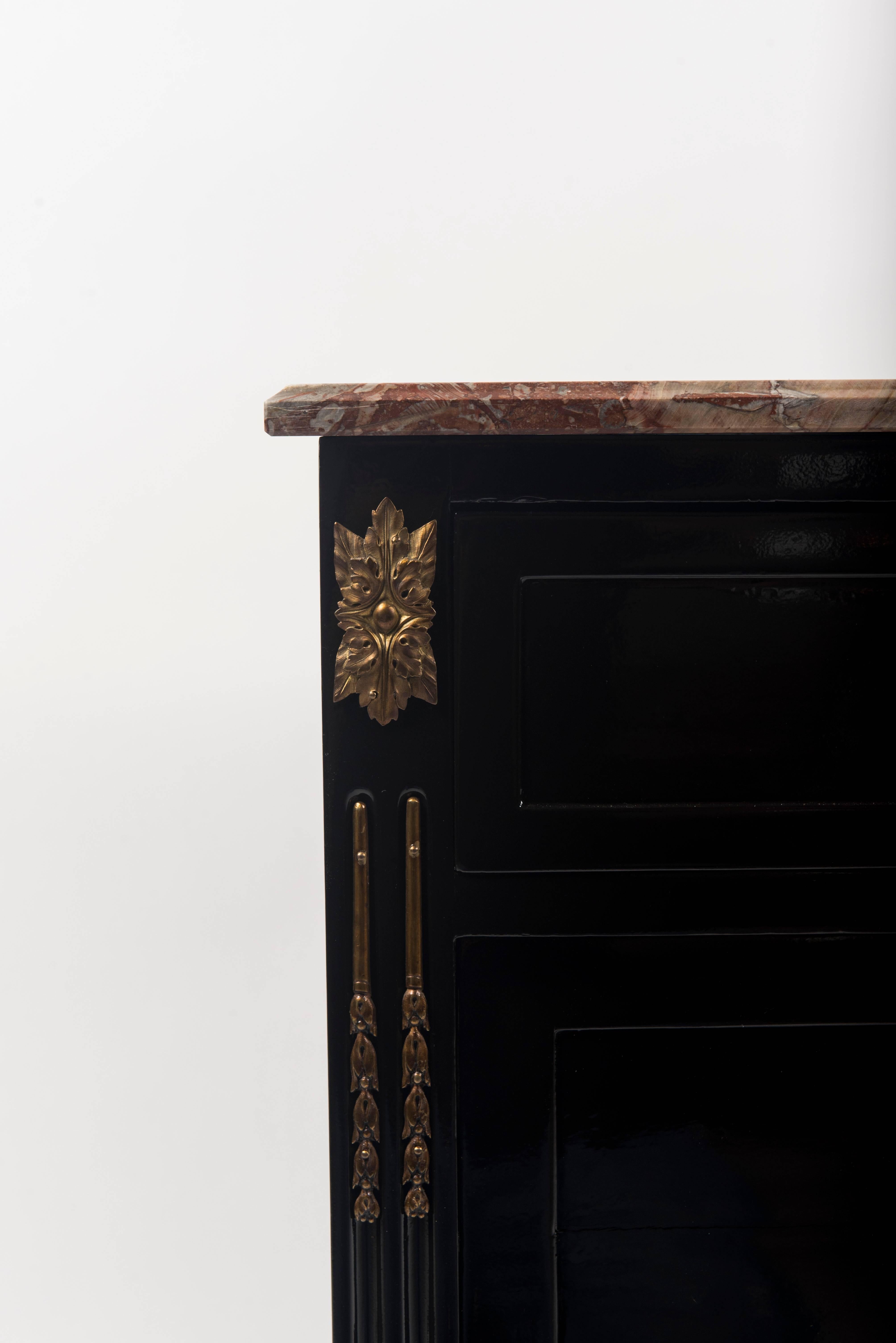 Louis XVI Style Black Lacquered Chest of Drawers In Excellent Condition In Houston, TX