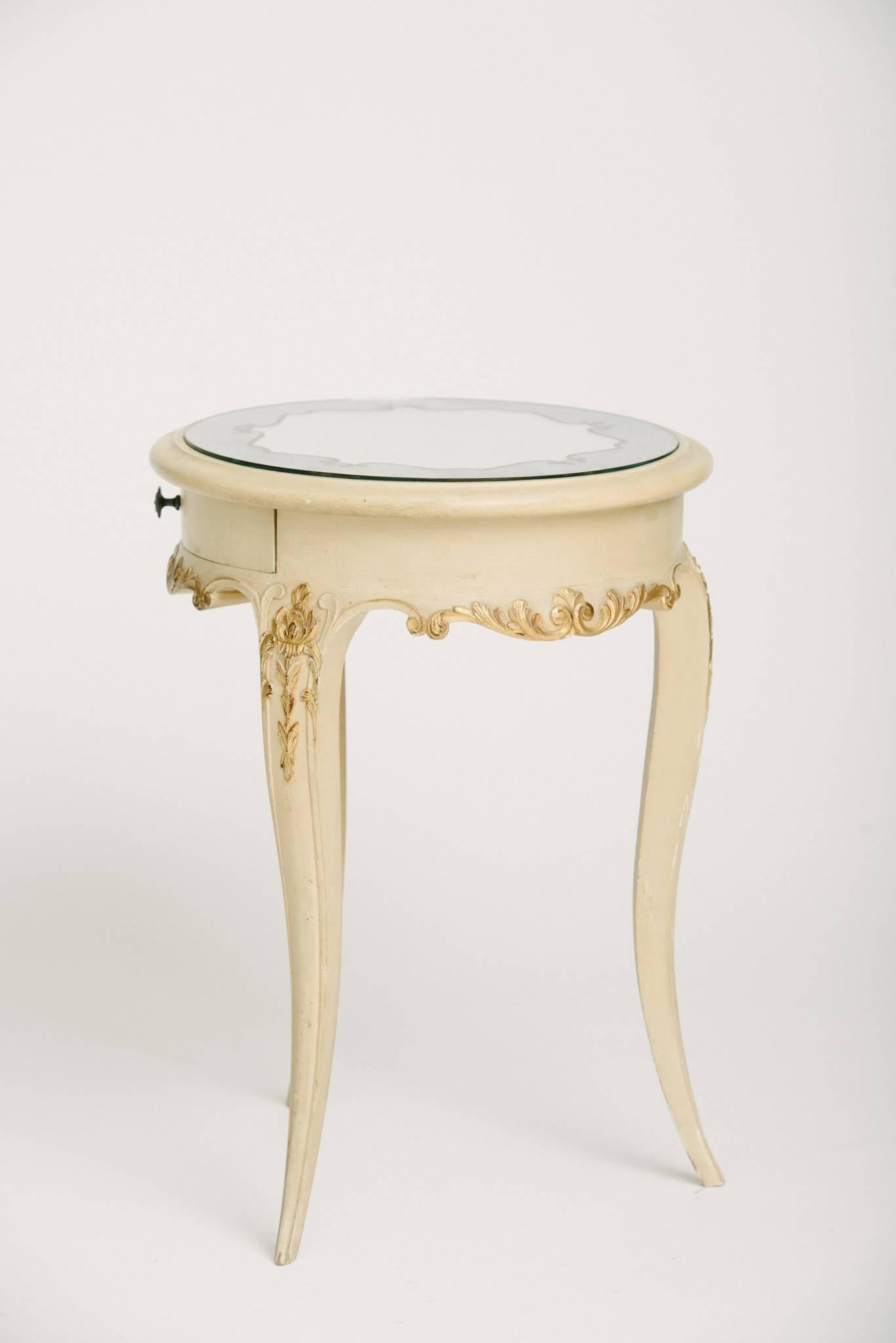Louis XV Pair of French Painted and Églomisé Mirrored Top Tables