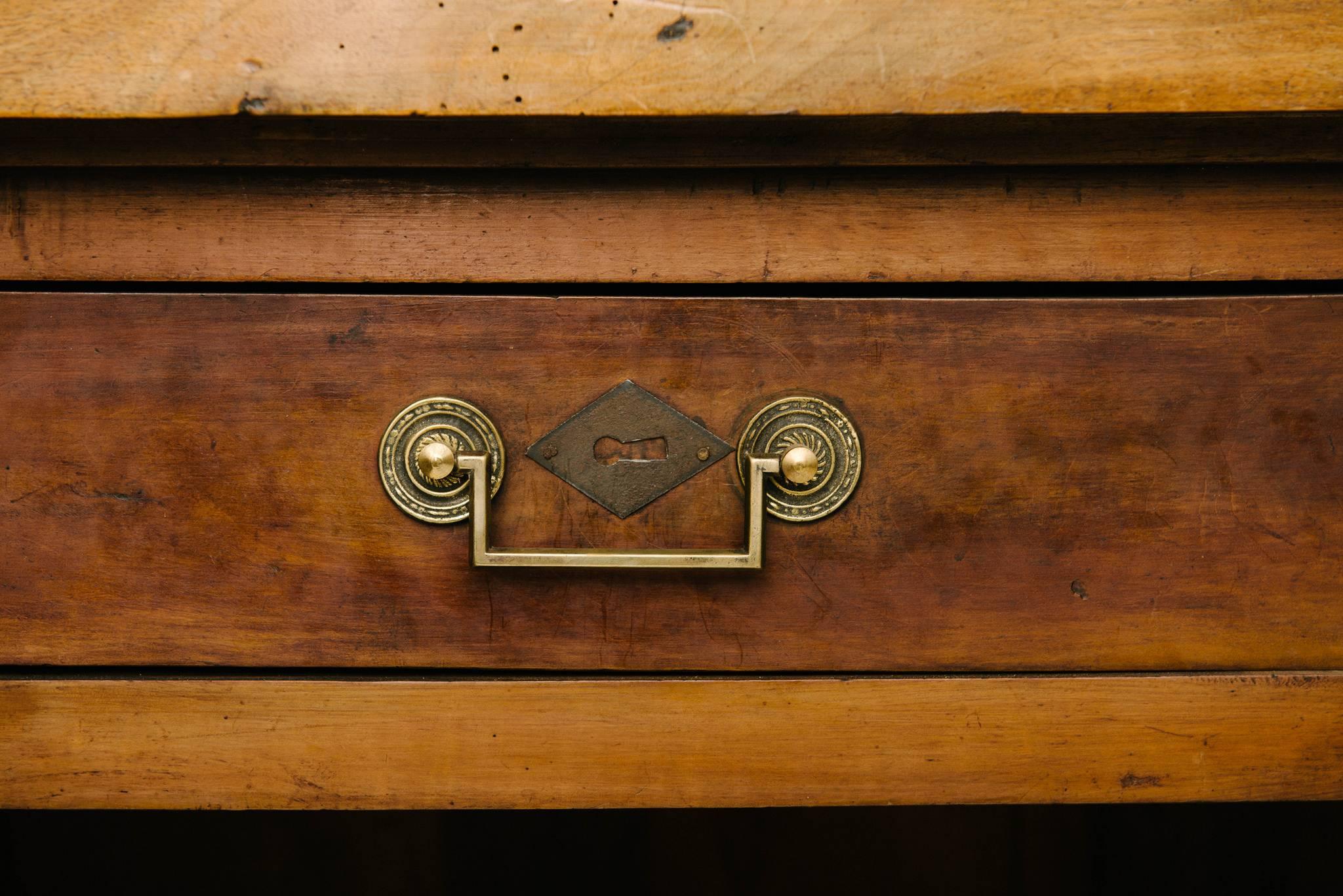 18th Century Louis XVI French Walnut Buffet For Sale 1