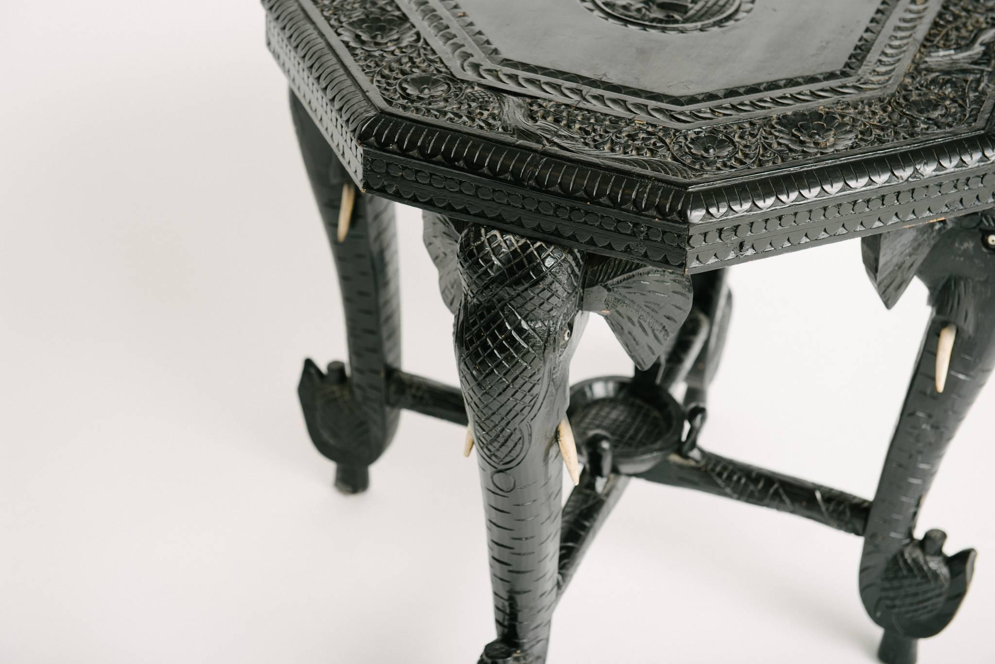 Early 20th Century Anglo-Indian Carved Elephant Table In Excellent Condition In Houston, TX