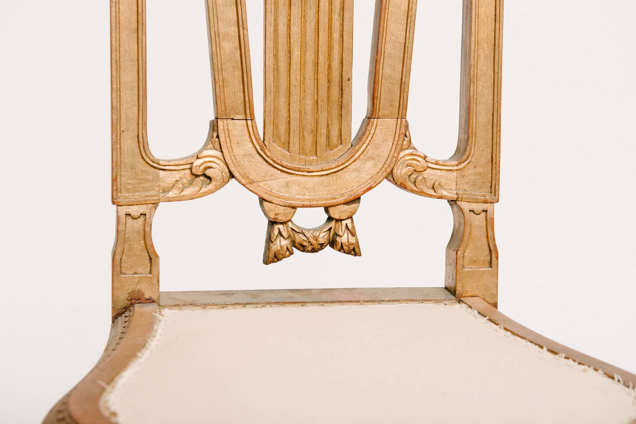 19th Century Neoclassical Style Giltwood Music Chair In Excellent Condition In Houston, TX