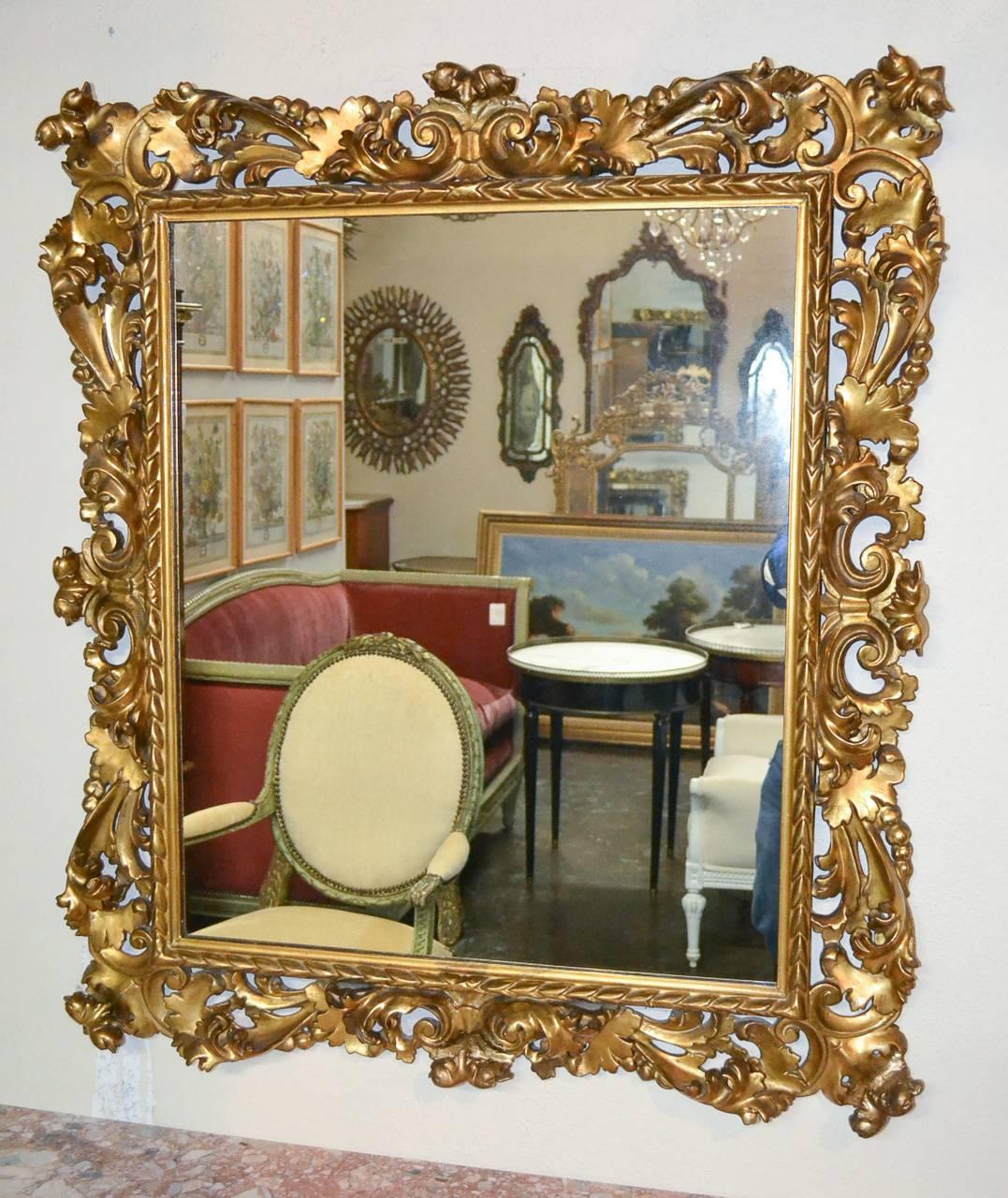Superb 19th Century Pair of Italian Florentine Mirrors For Sale 1