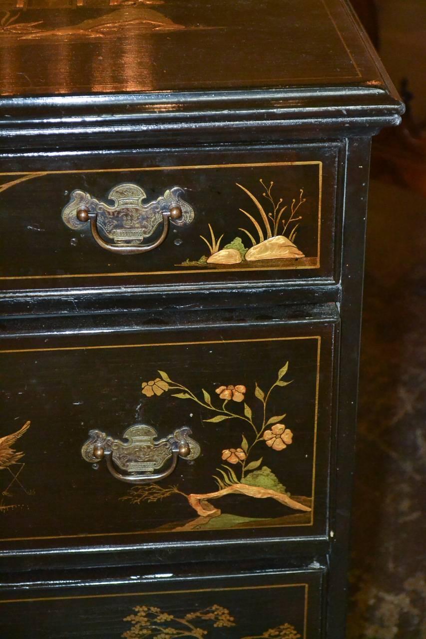 19th Century English Chinoiserie Chest In Good Condition In Dallas, TX