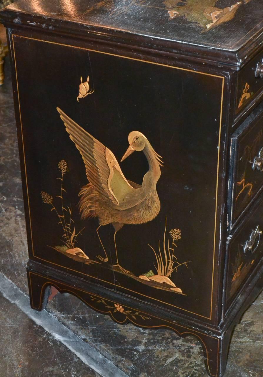 19th Century English Chinoiserie Chest 3