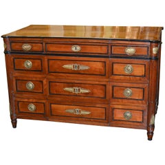 18th Century French Louis XIV Commode 18th Century French Louis XIV Commode