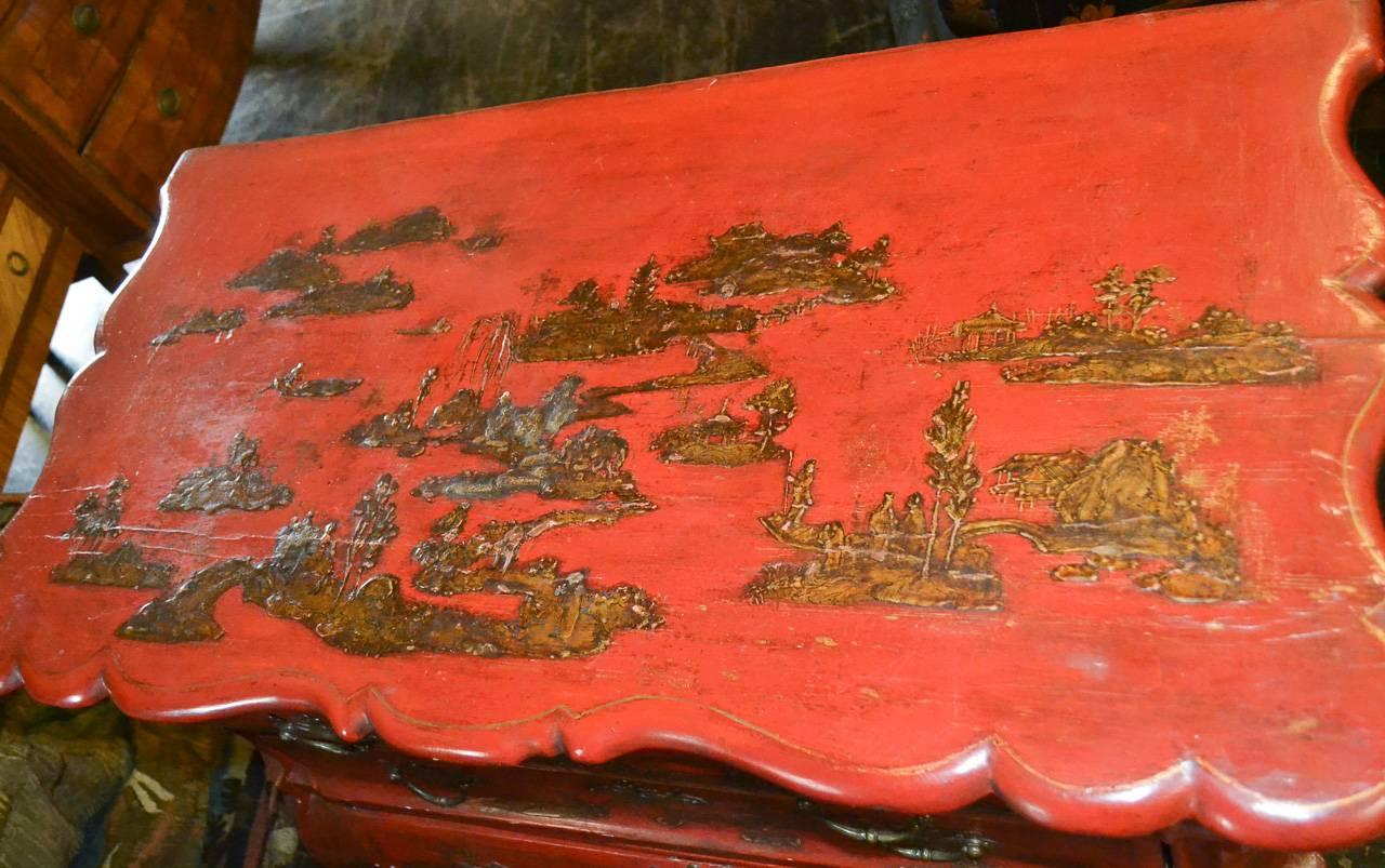 Lacquered 18th Century Dutch Red Chinoiserie Chest