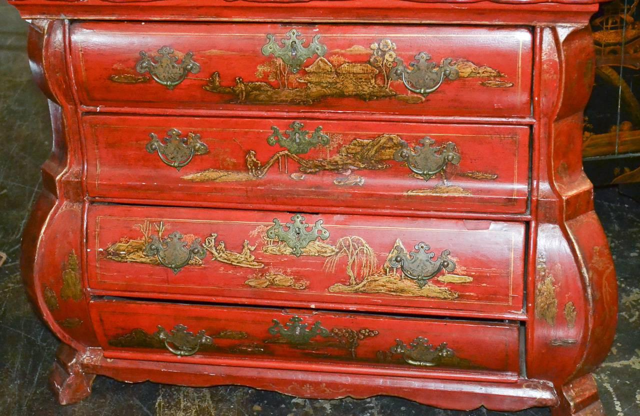 Fantastic 18th century Dutch chinoiserie red lacquered four-drawer chest. Having wonderful chinoiserie designs on all sides, shaped front and drawers, and exhibiting a beautifully aged red lacquered patina. 
 