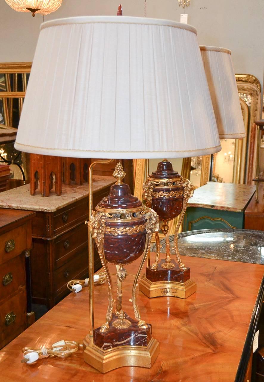 19th Century Pair of French Marble and Bronze Lamps In Good Condition In Dallas, TX