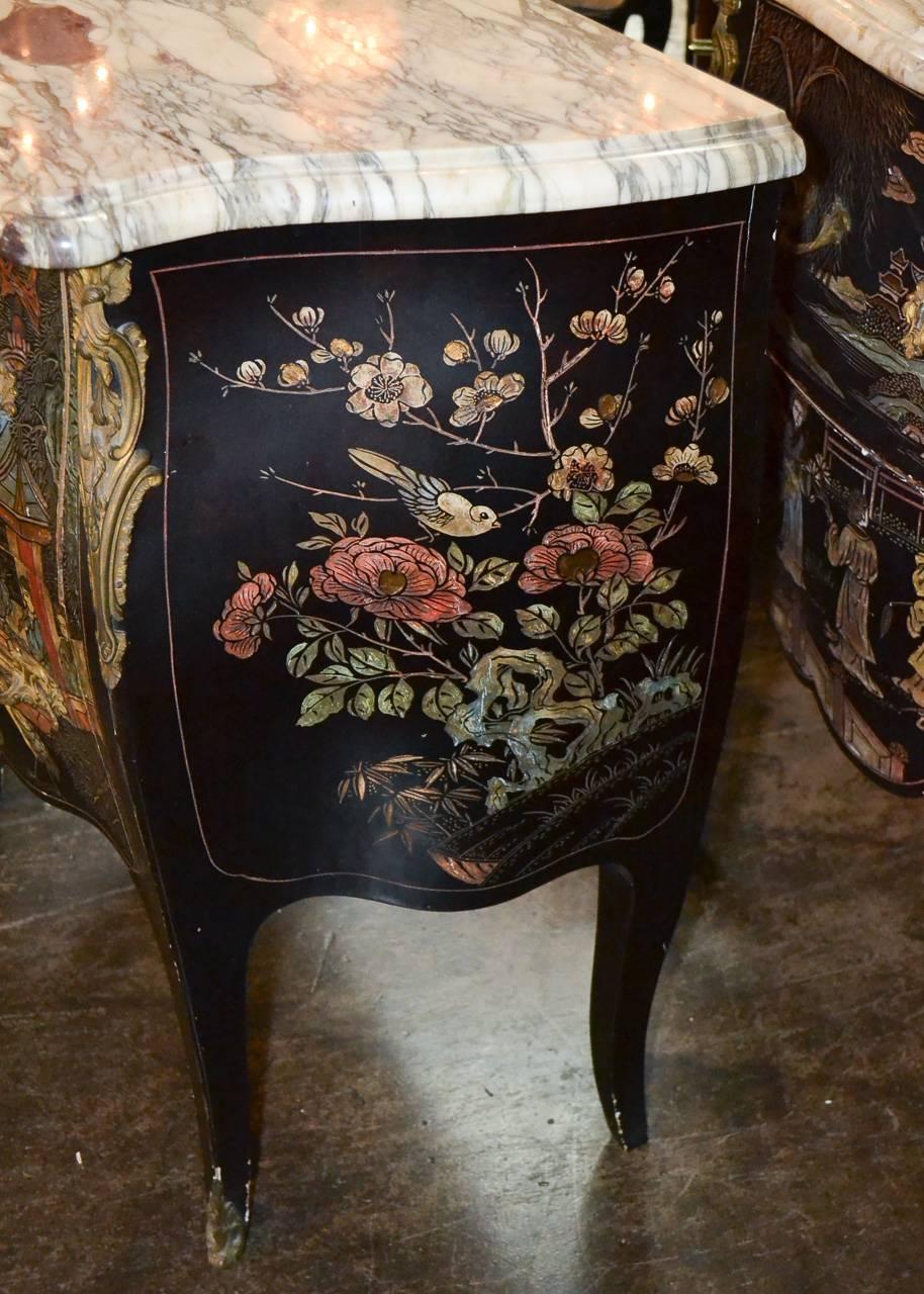 Excellent Pair of French Coromandel Commodes In Good Condition In Dallas, TX