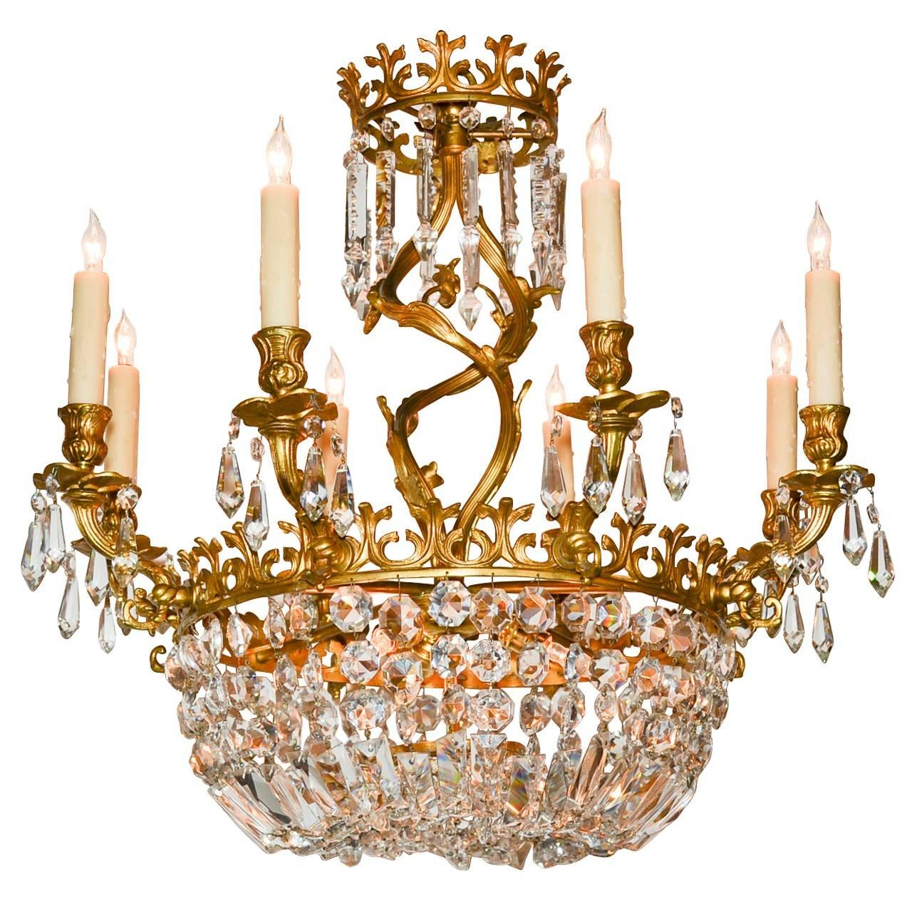 Early 20th Century French Rococo Bronze and Crystal Chandelier